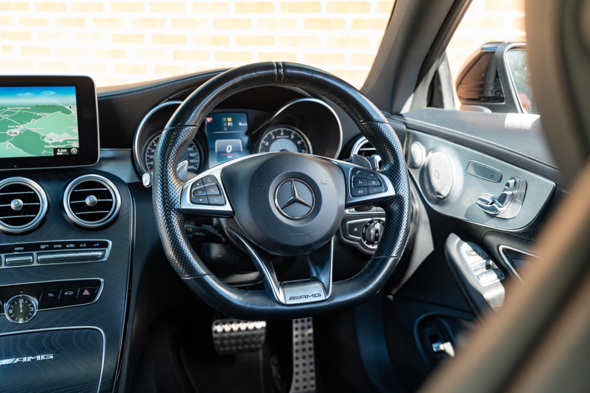 Mercedes-Benz C-Class view 12