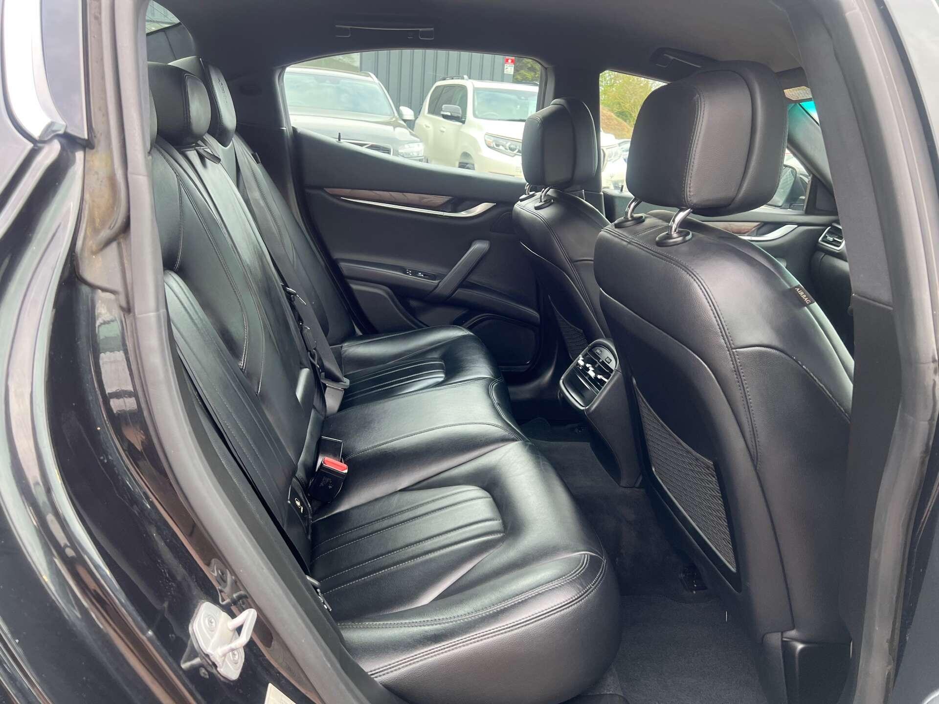 Maserati Ghibli view 33