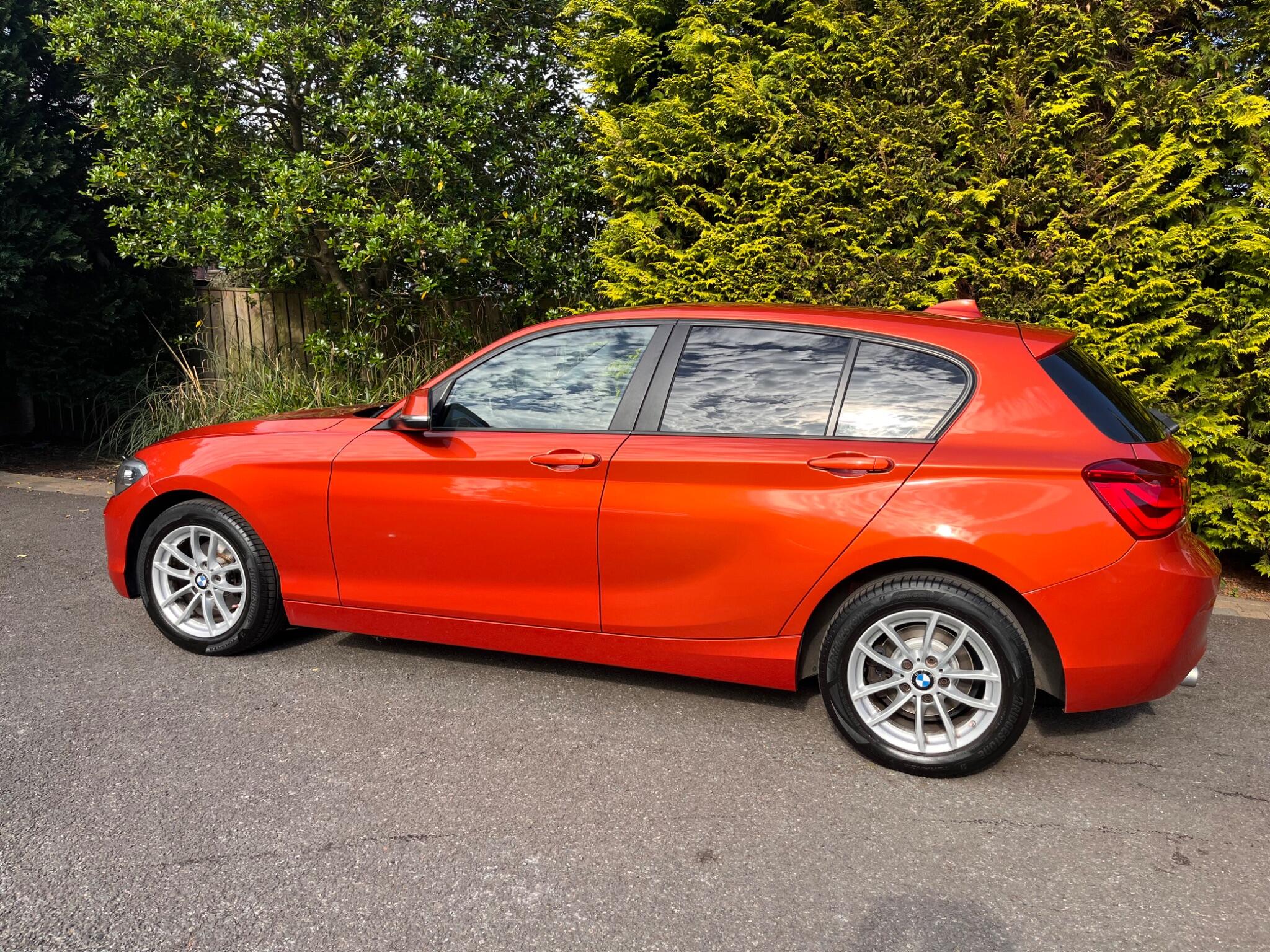 BMW 1 Series view 9