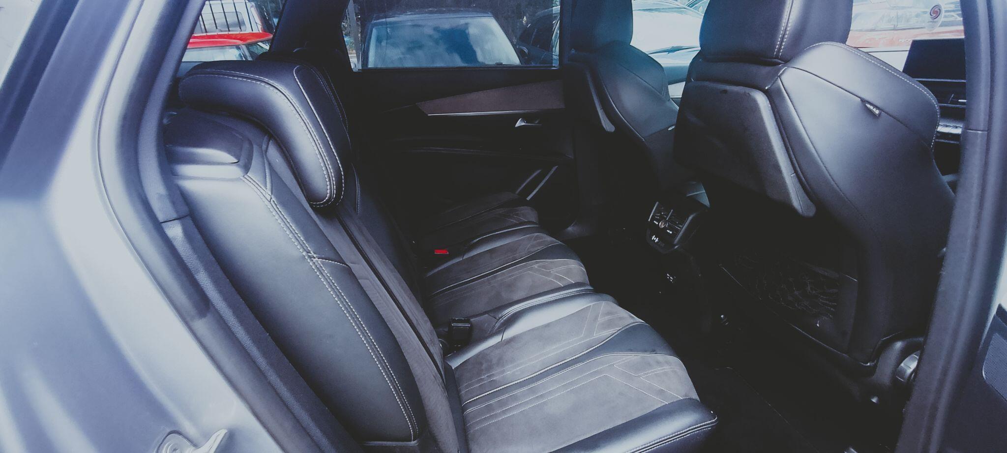 Peugeot 5008 view 23