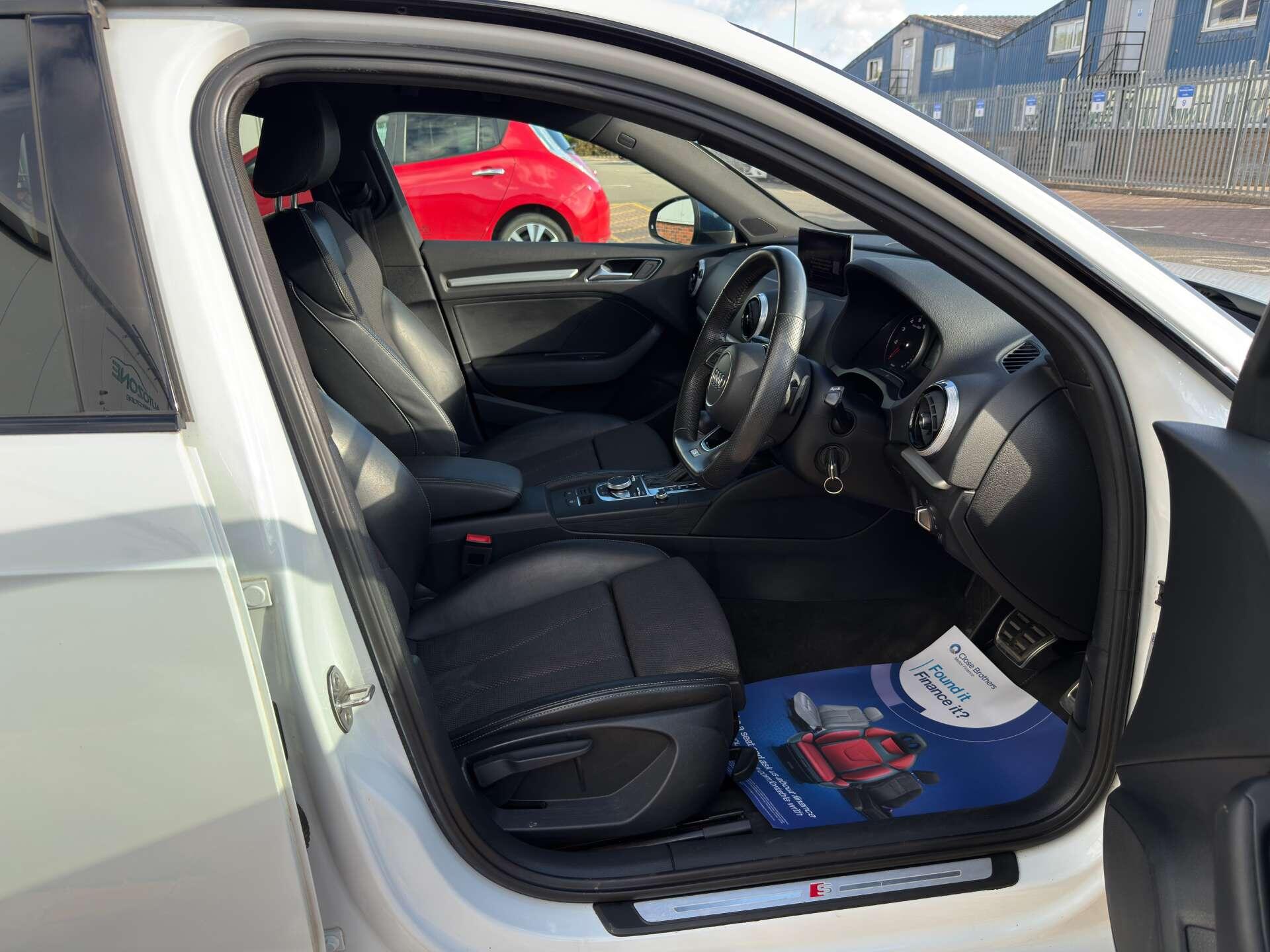 Audi A3 view 36