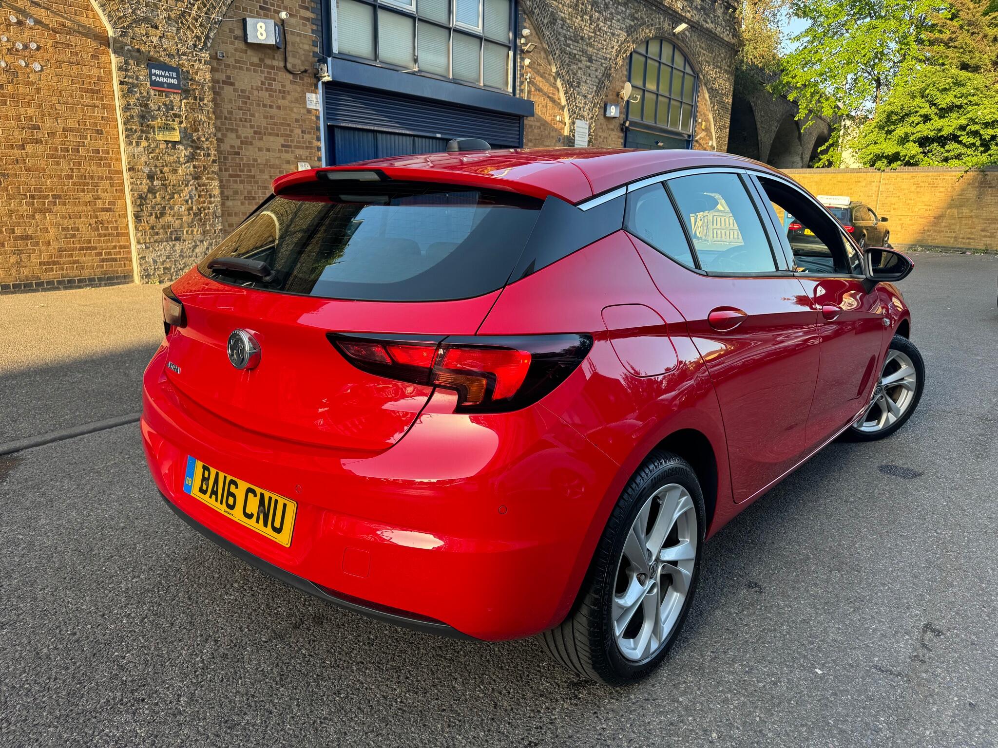 Vauxhall Astra view 10