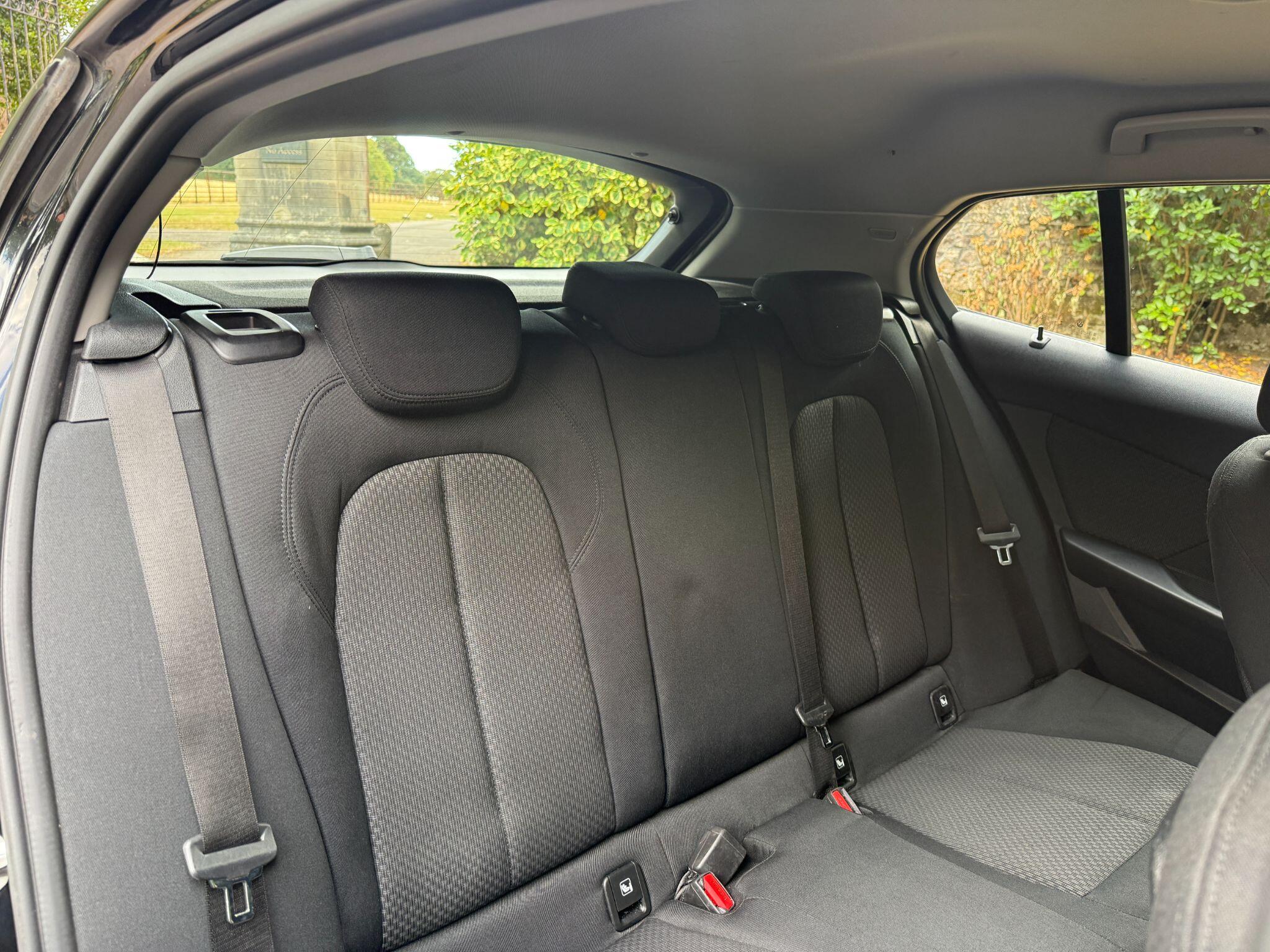 BMW 1 Series view 45