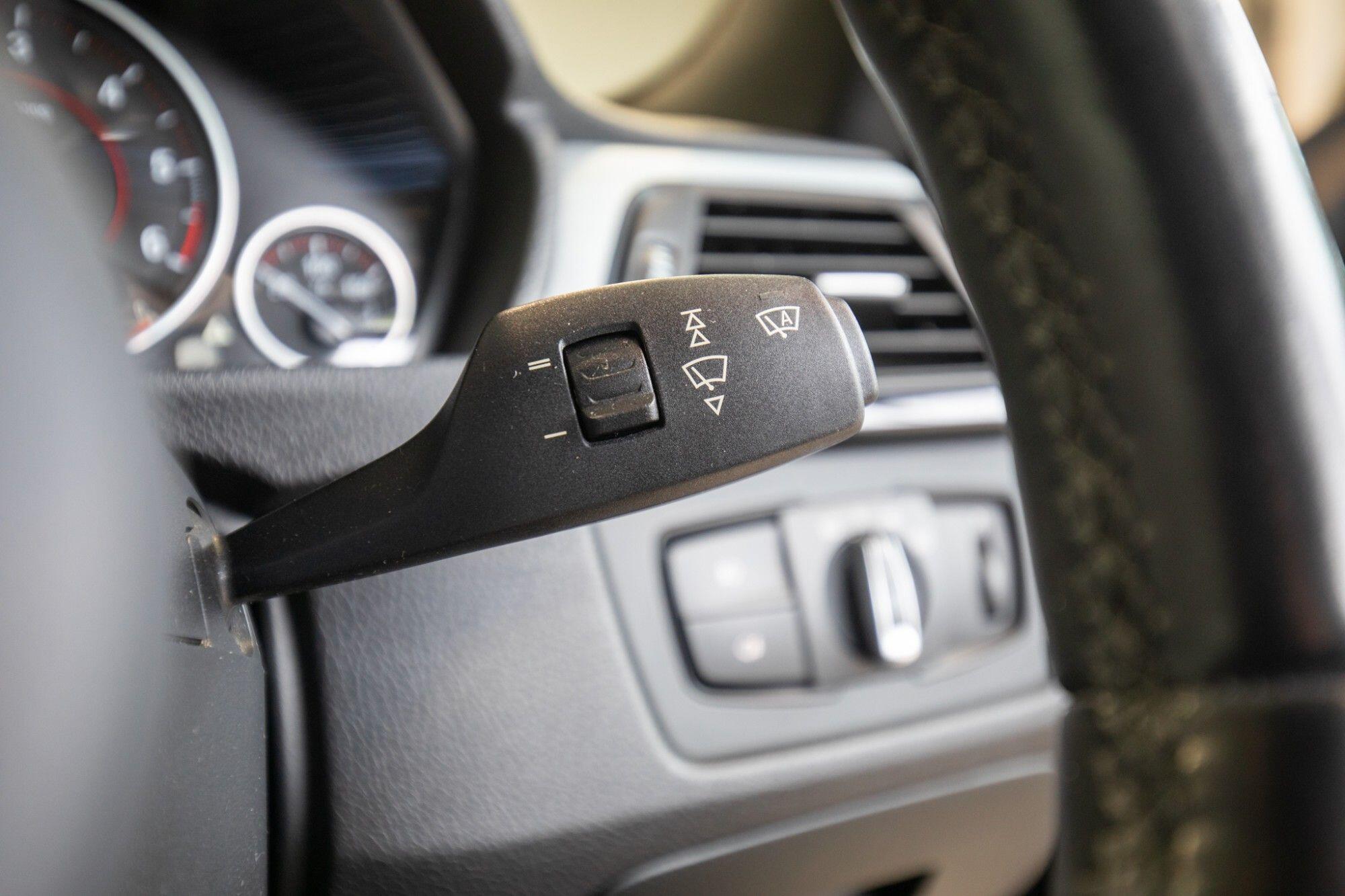 BMW 4 Series view 19