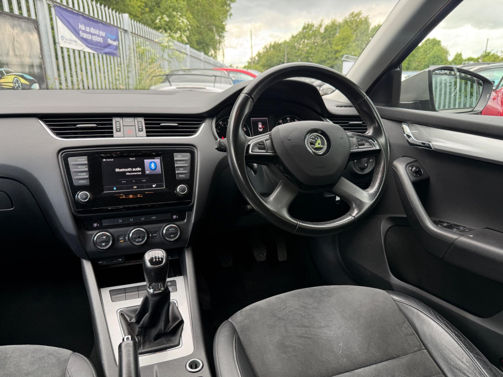 2014 Skoda Octavia image 22