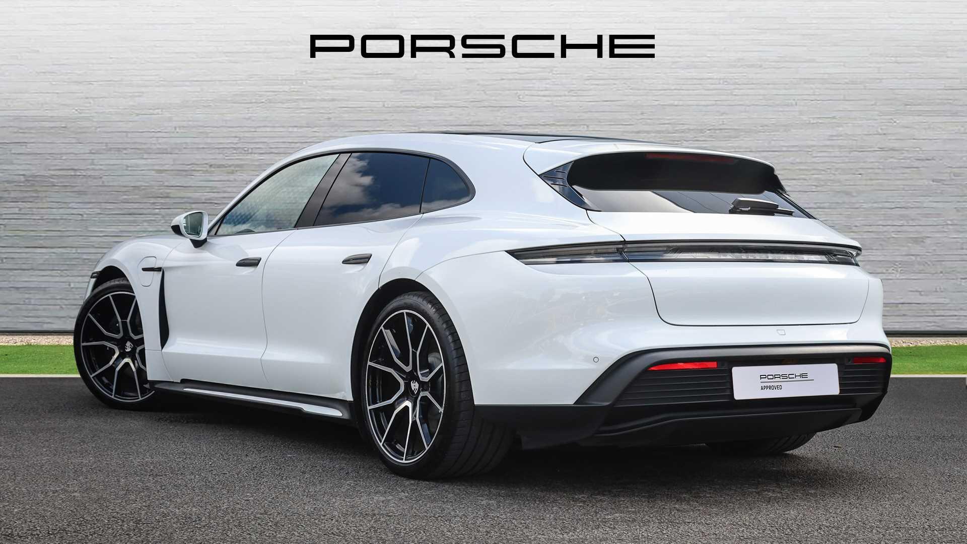 Porsche Taycan view 4