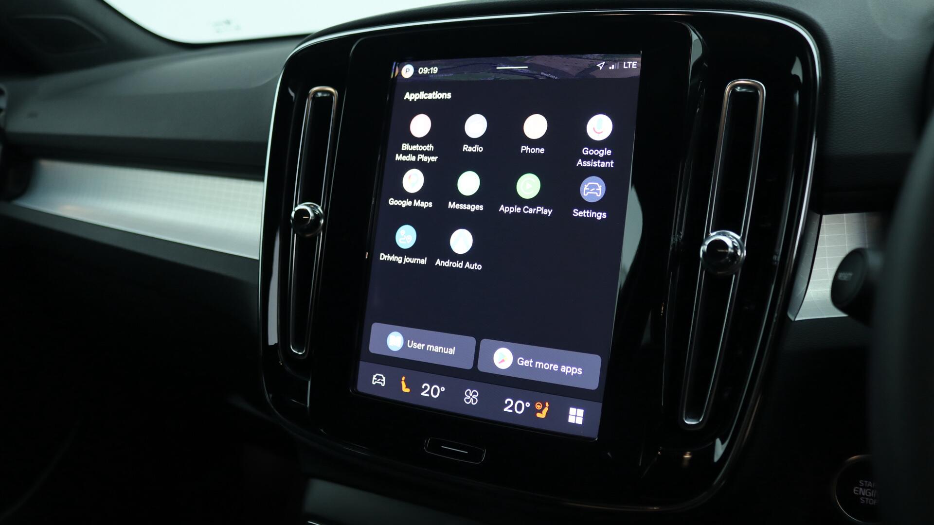 Volvo XC40 view 35