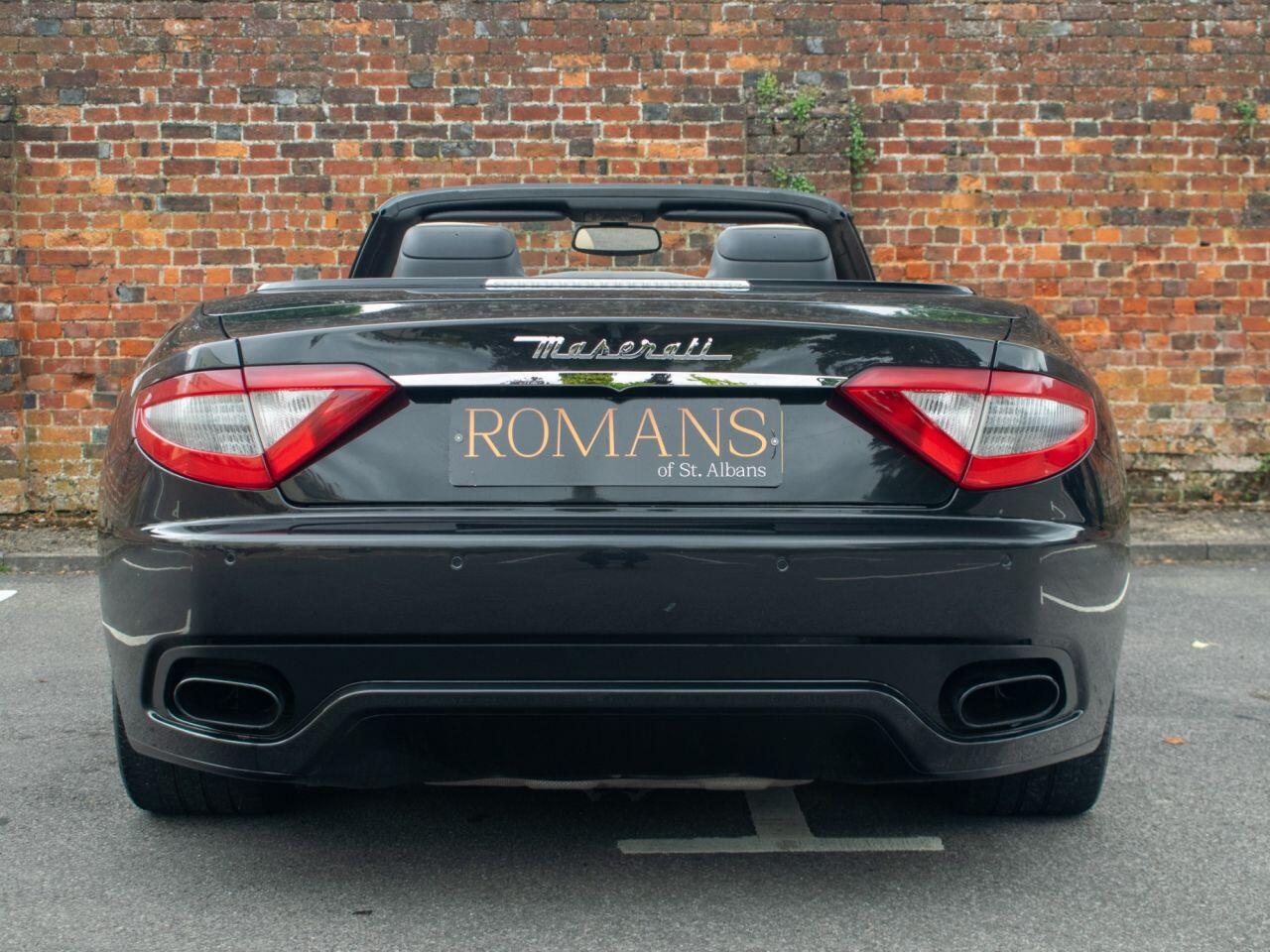 Maserati Grancabrio view 7