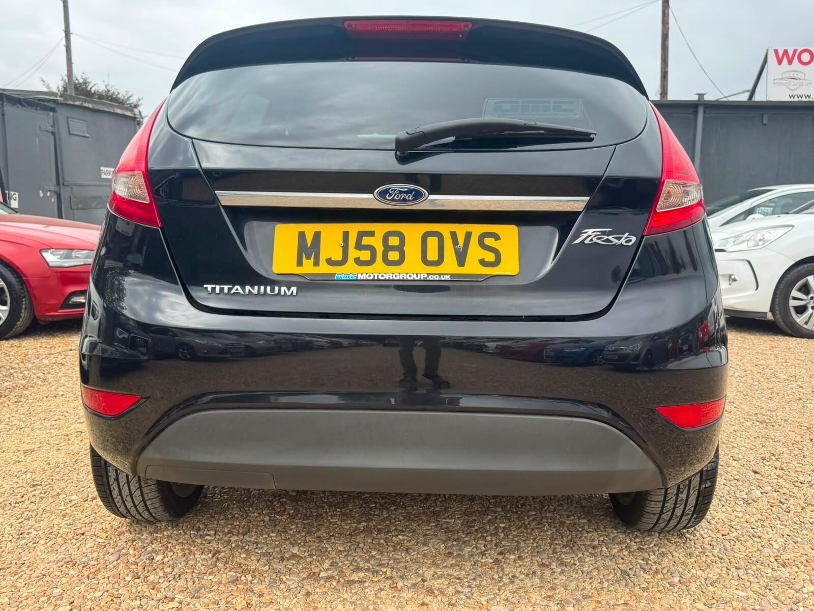 Ford Fiesta view 8