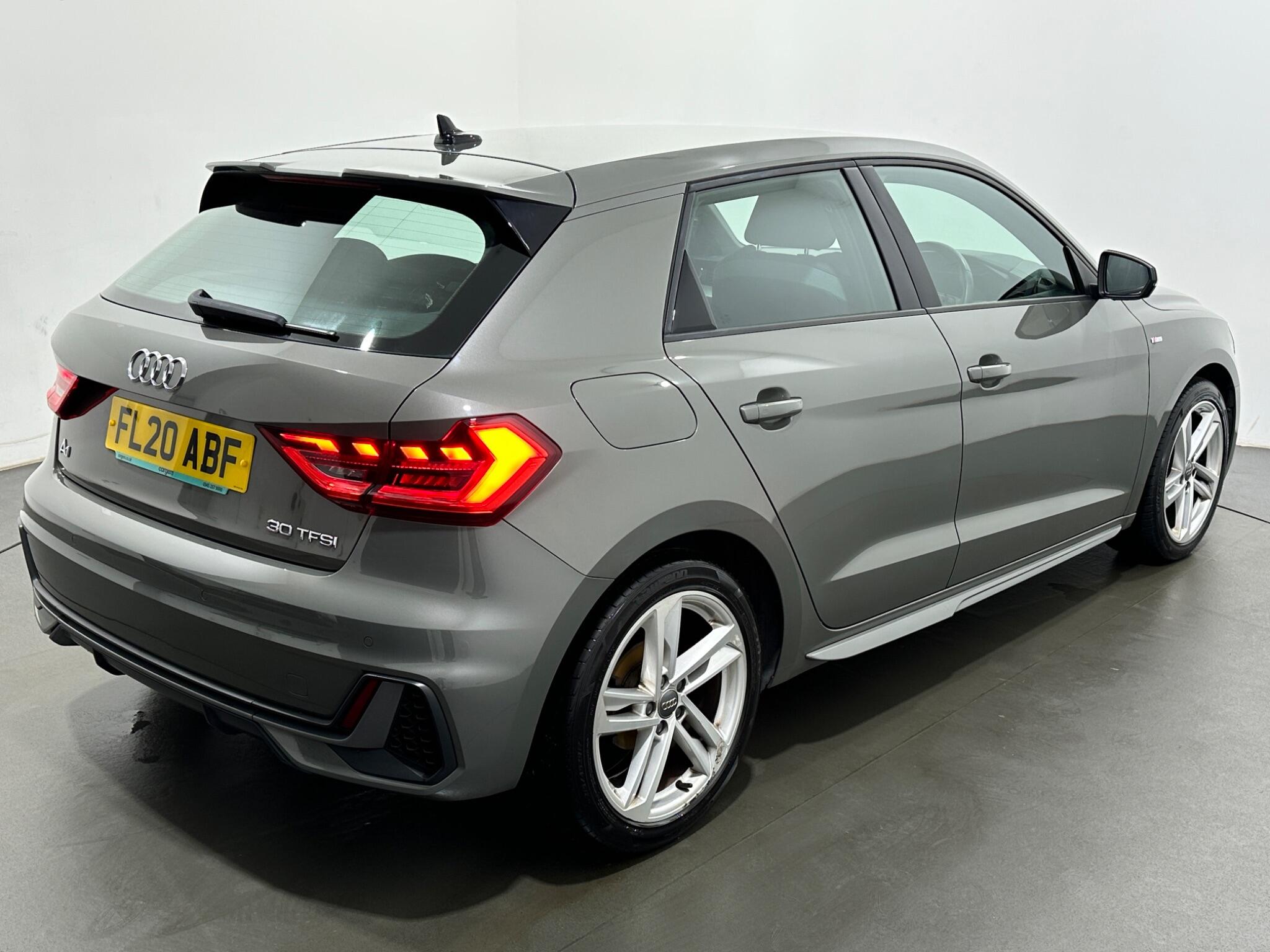 Audi A1 view 50