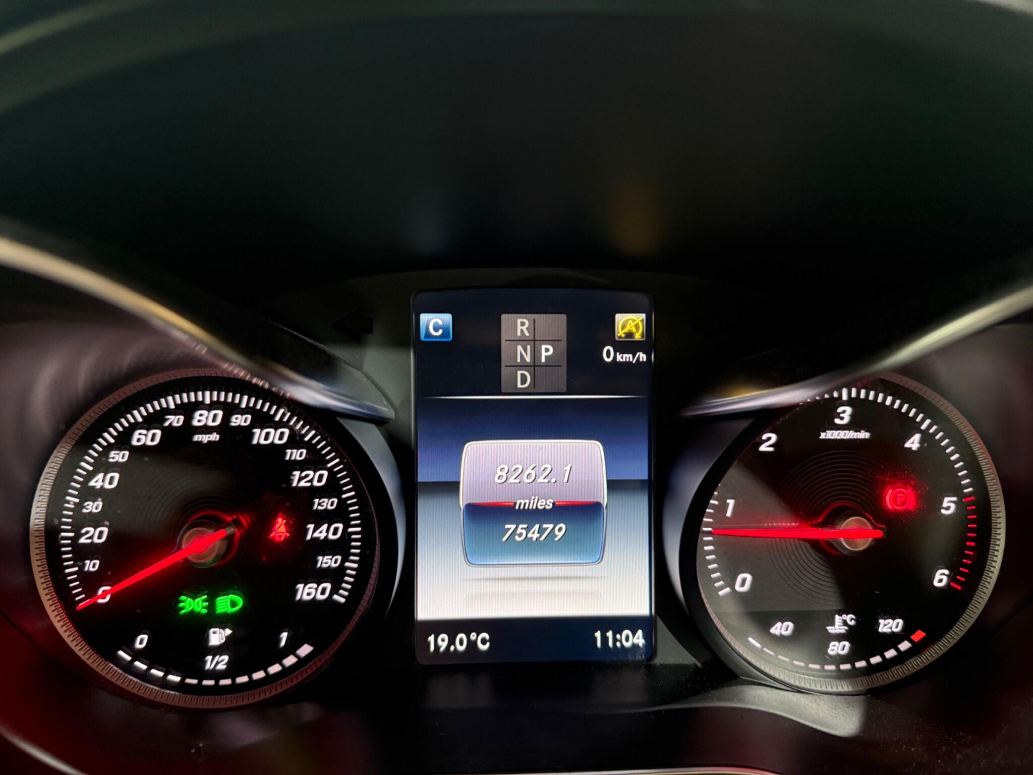Mercedes-Benz C-Class view 48