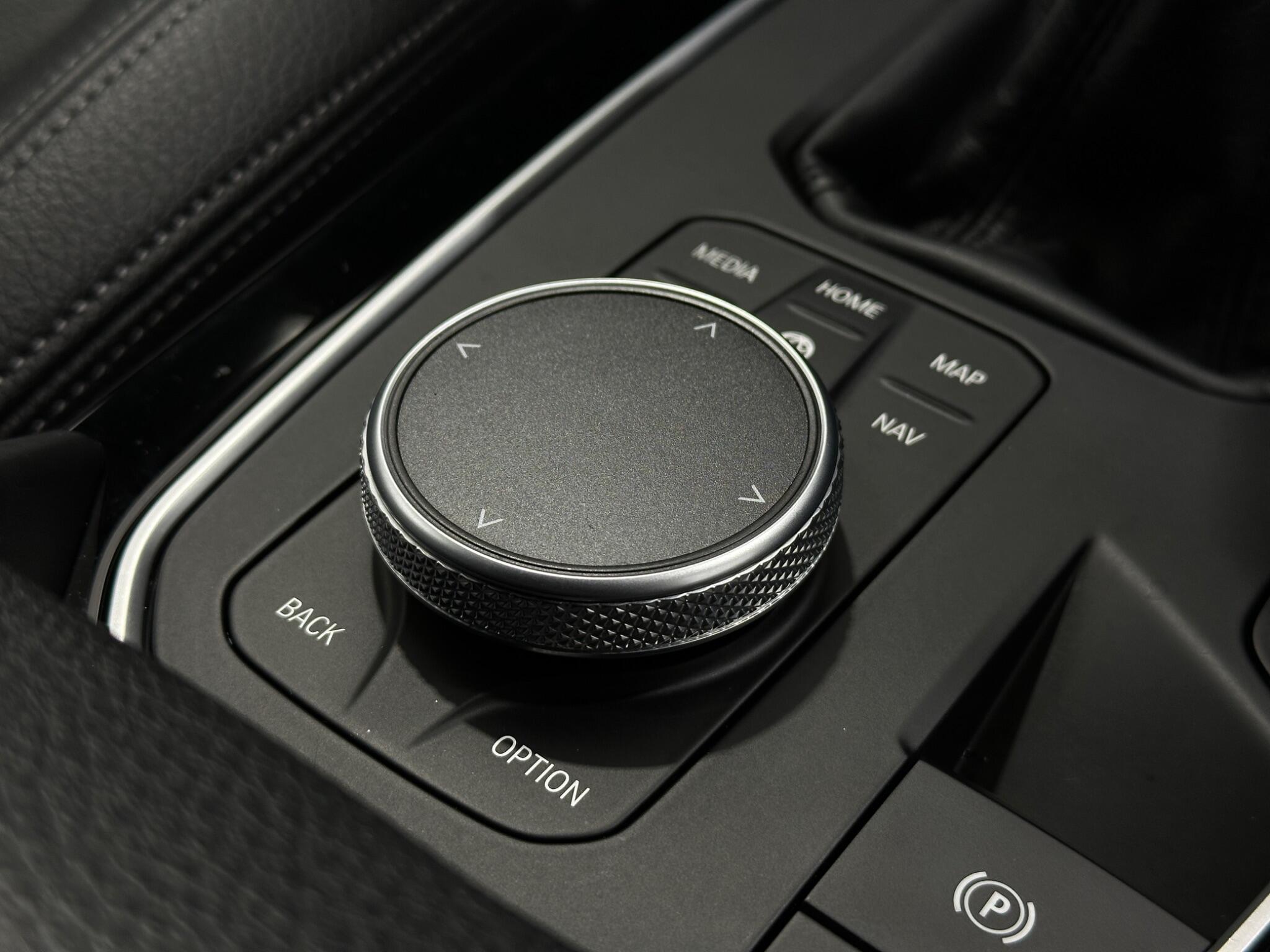 BMW 1 Series view 22