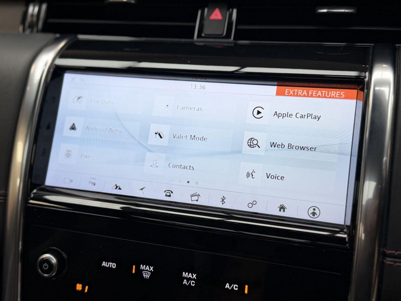 Land Rover Discovery Sport view 52