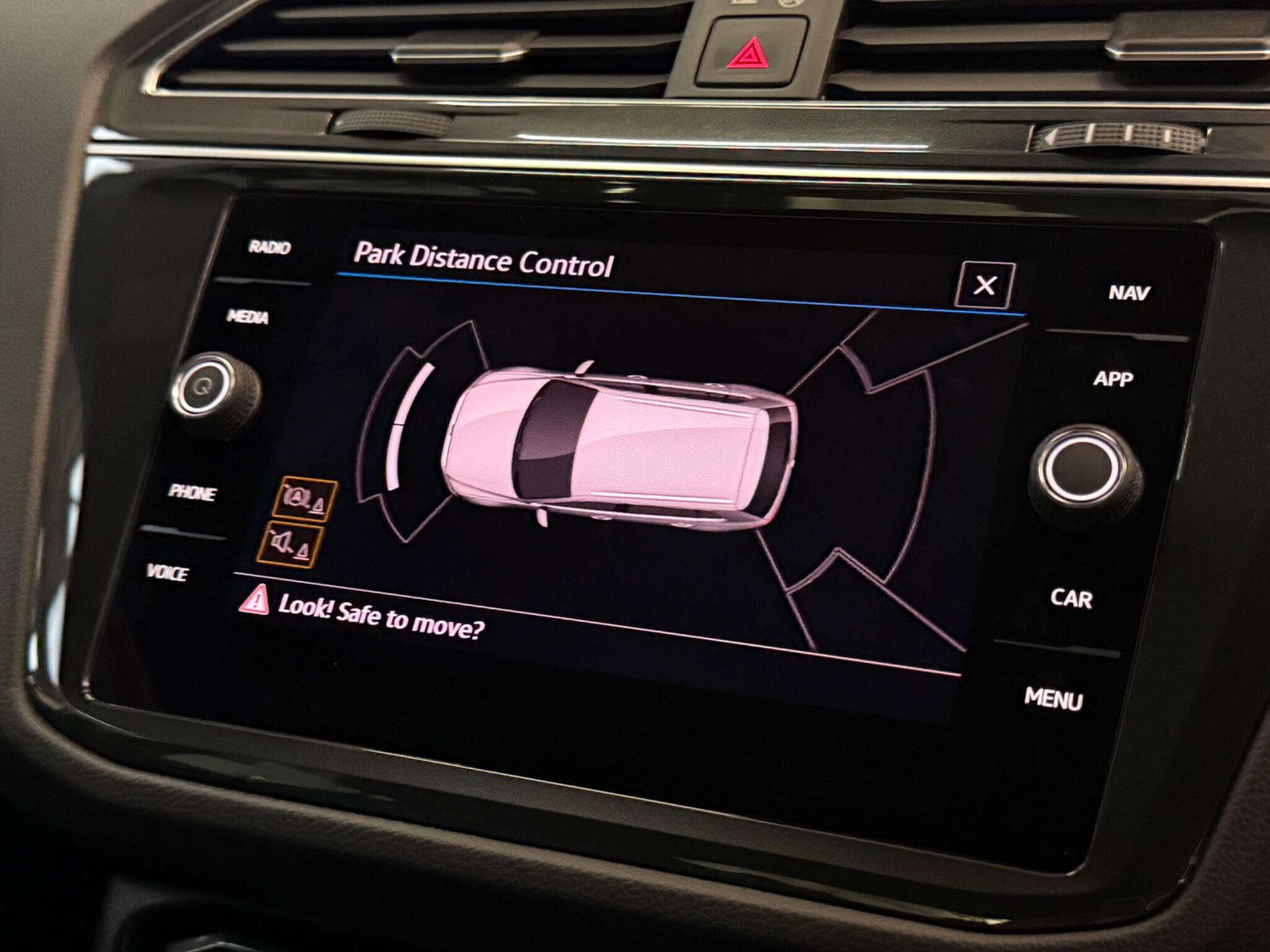 Volkswagen Tiguan view 27