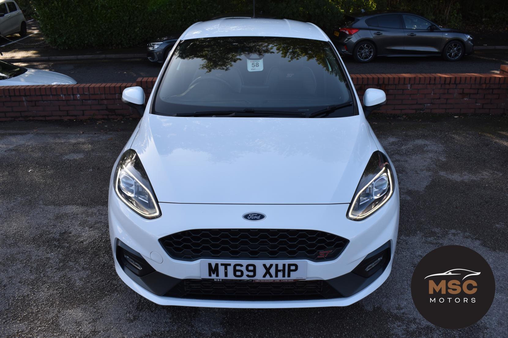 Ford Fiesta view 4