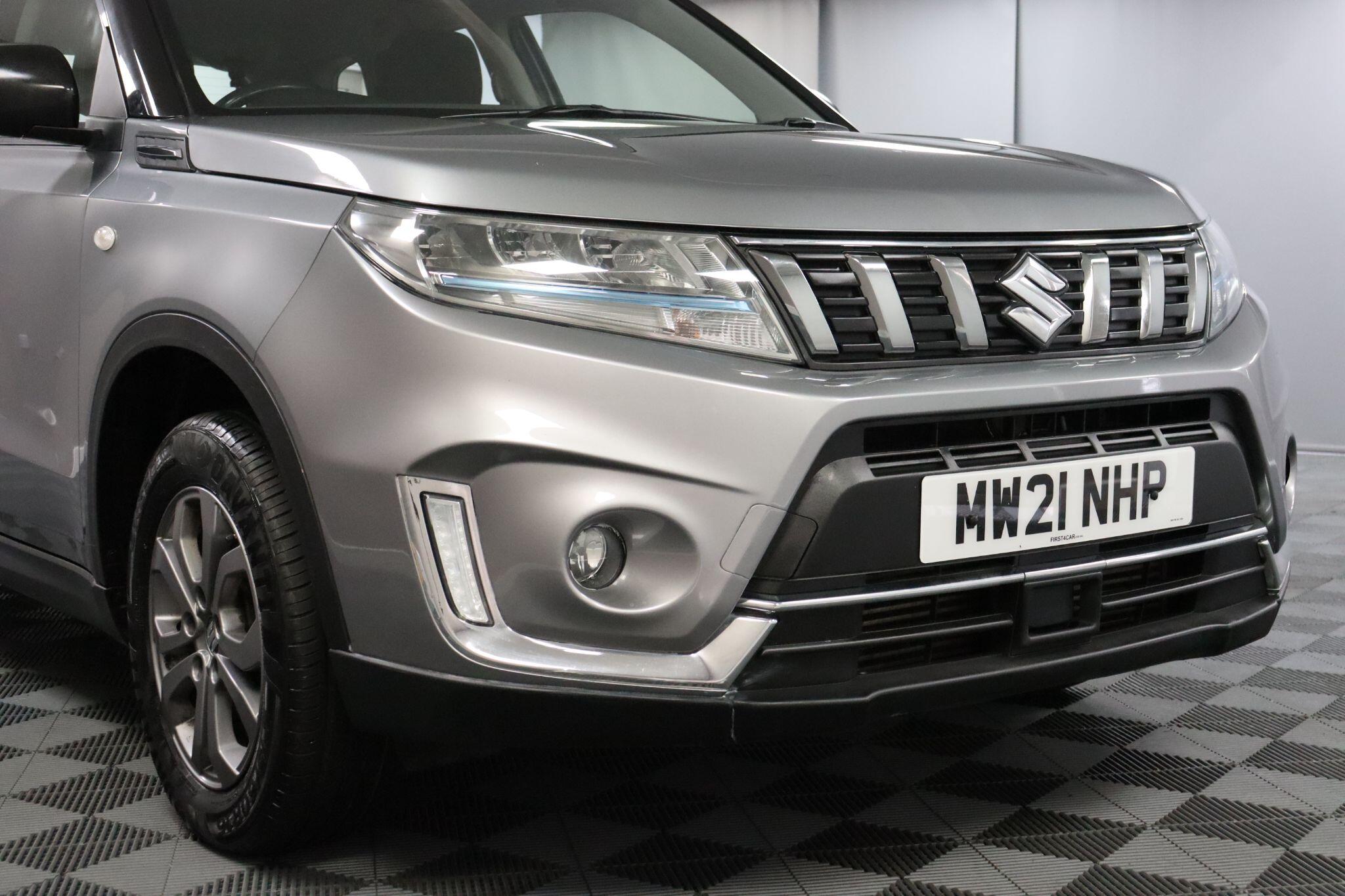 Suzuki Vitara view 4