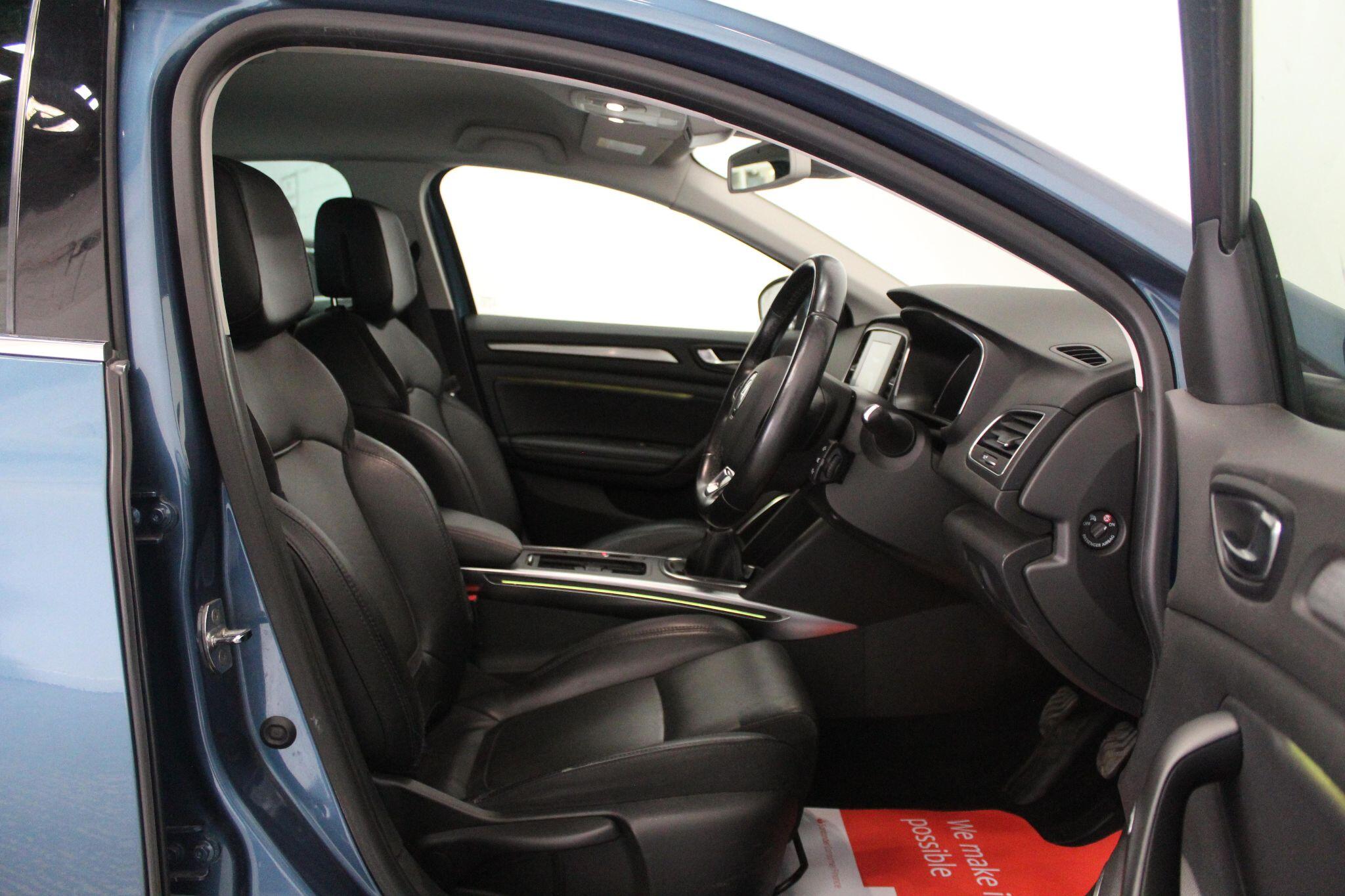 Renault Megane view 28
