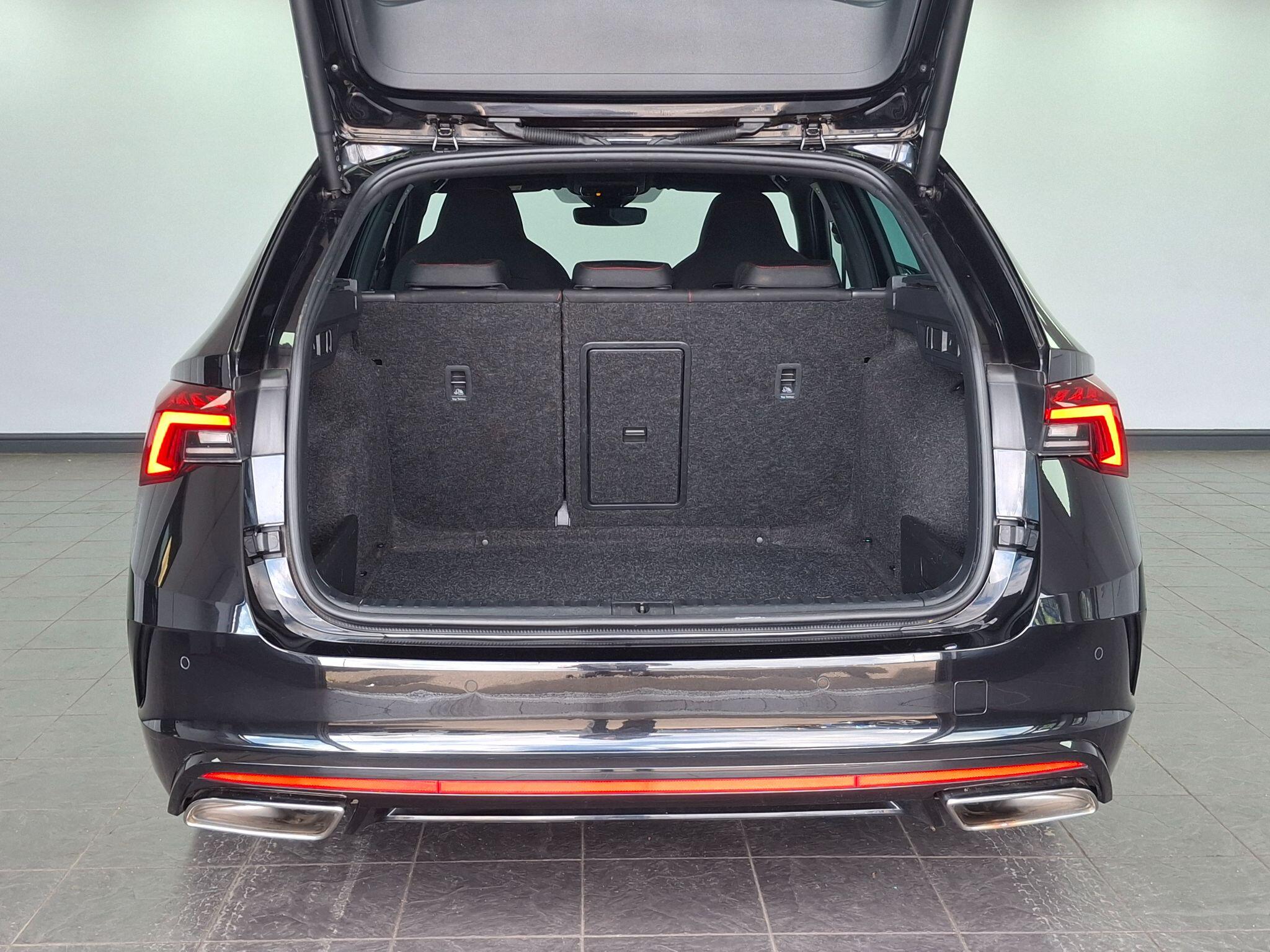 Skoda Octavia view 24