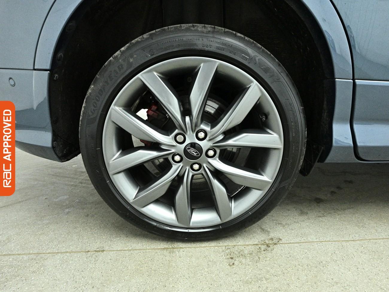 Ford Kuga view 14