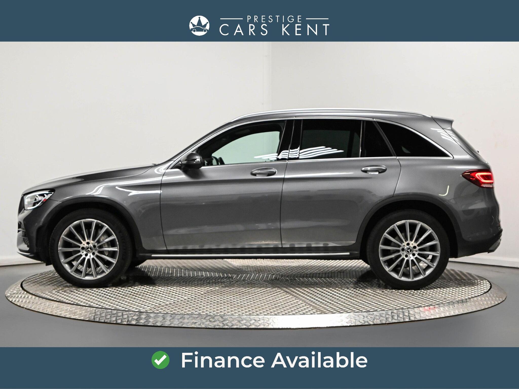 Mercedes-Benz GLC view 4