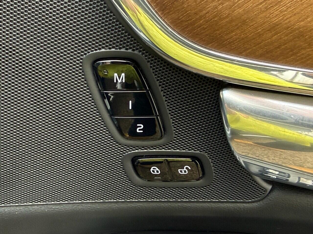 Volvo V90 view 37