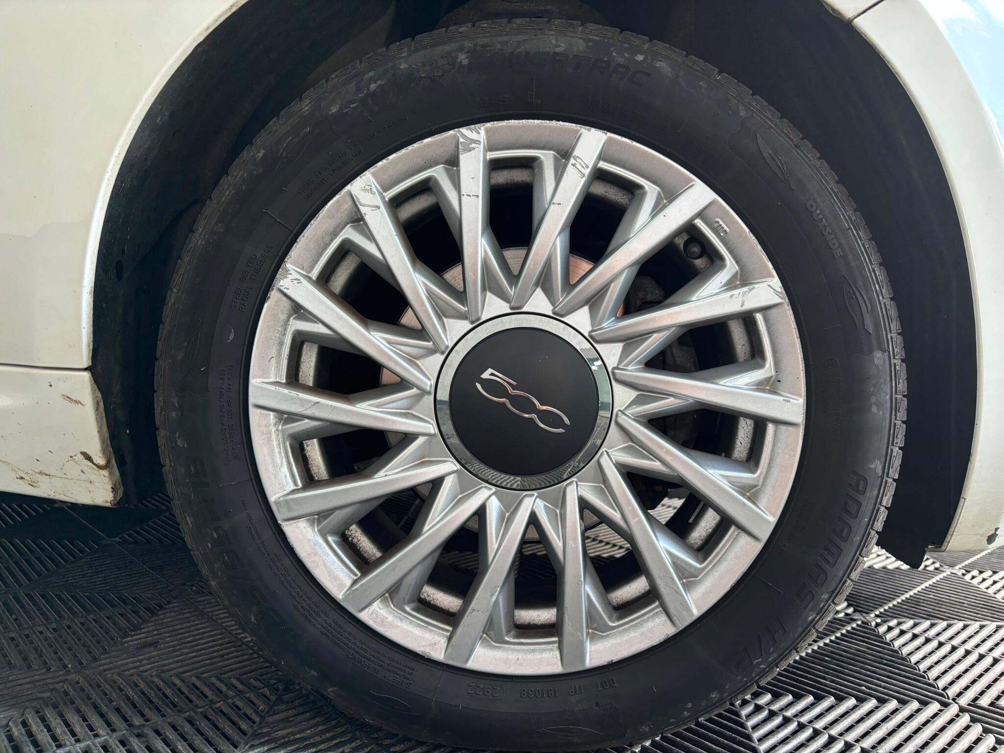 Fiat 500 view 23