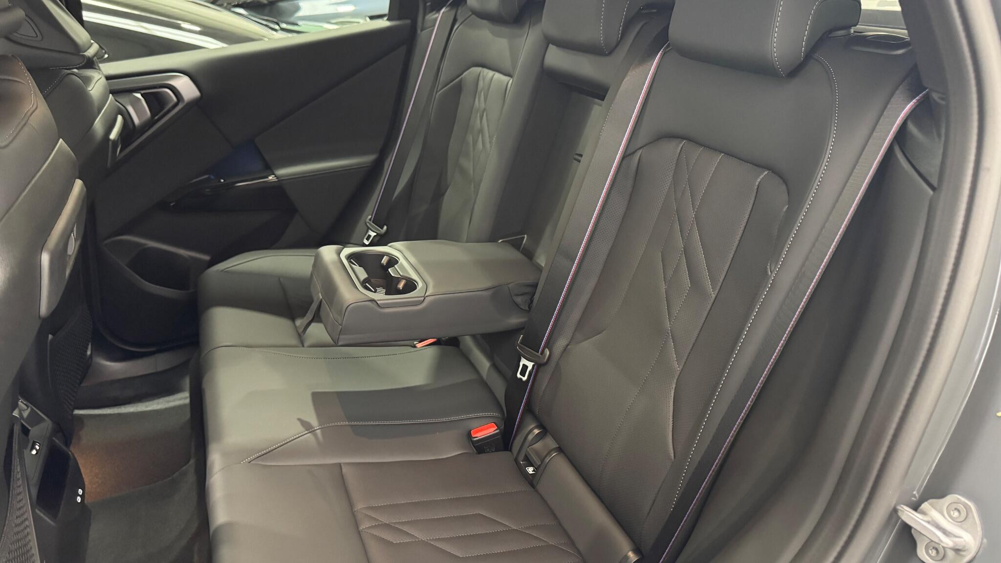 BMW X3 view 13