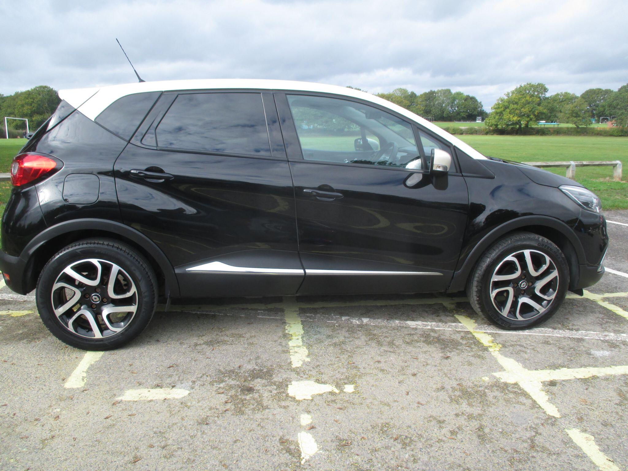 Renault Captur view 6