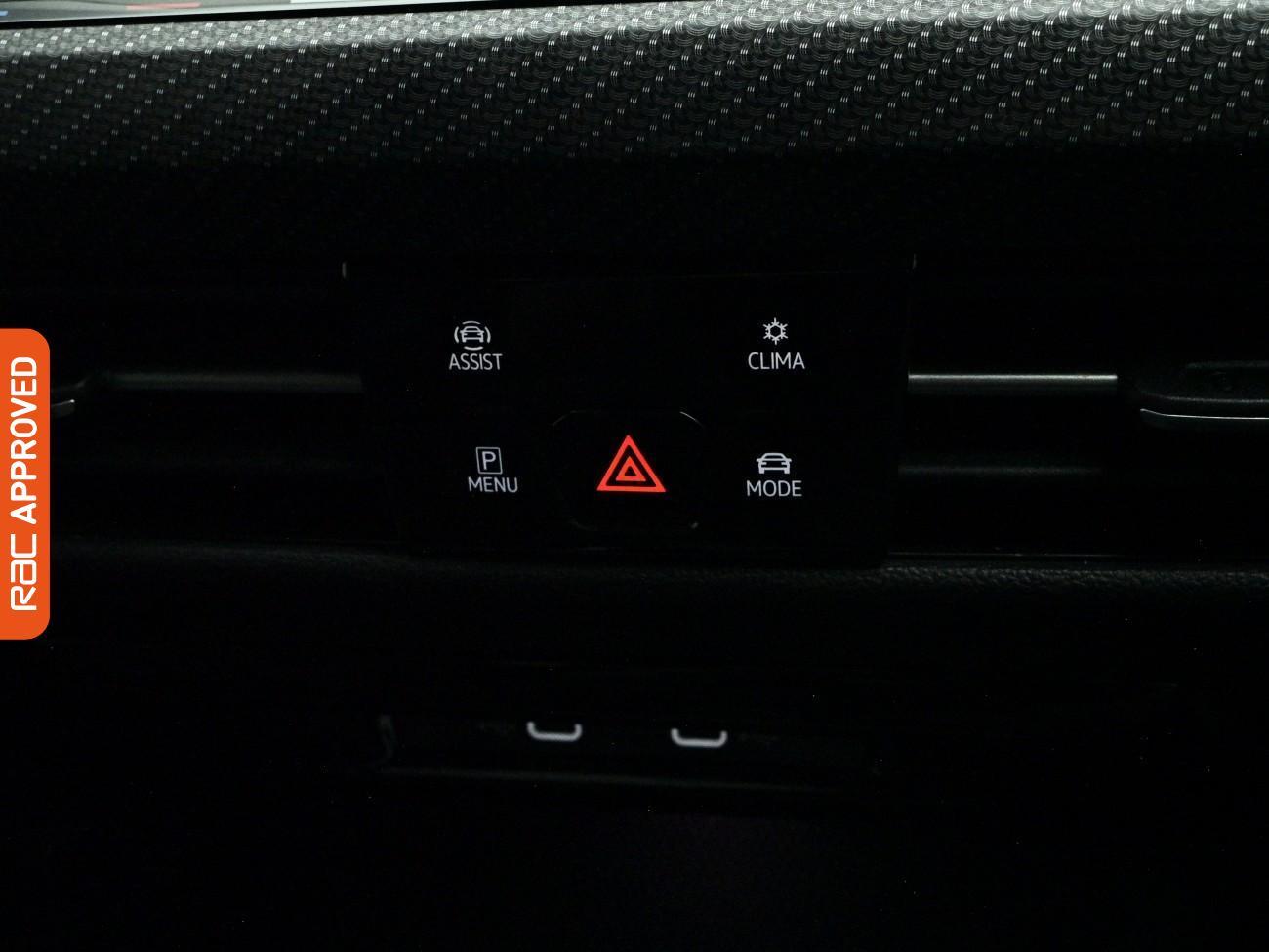 Volkswagen Golf view 18