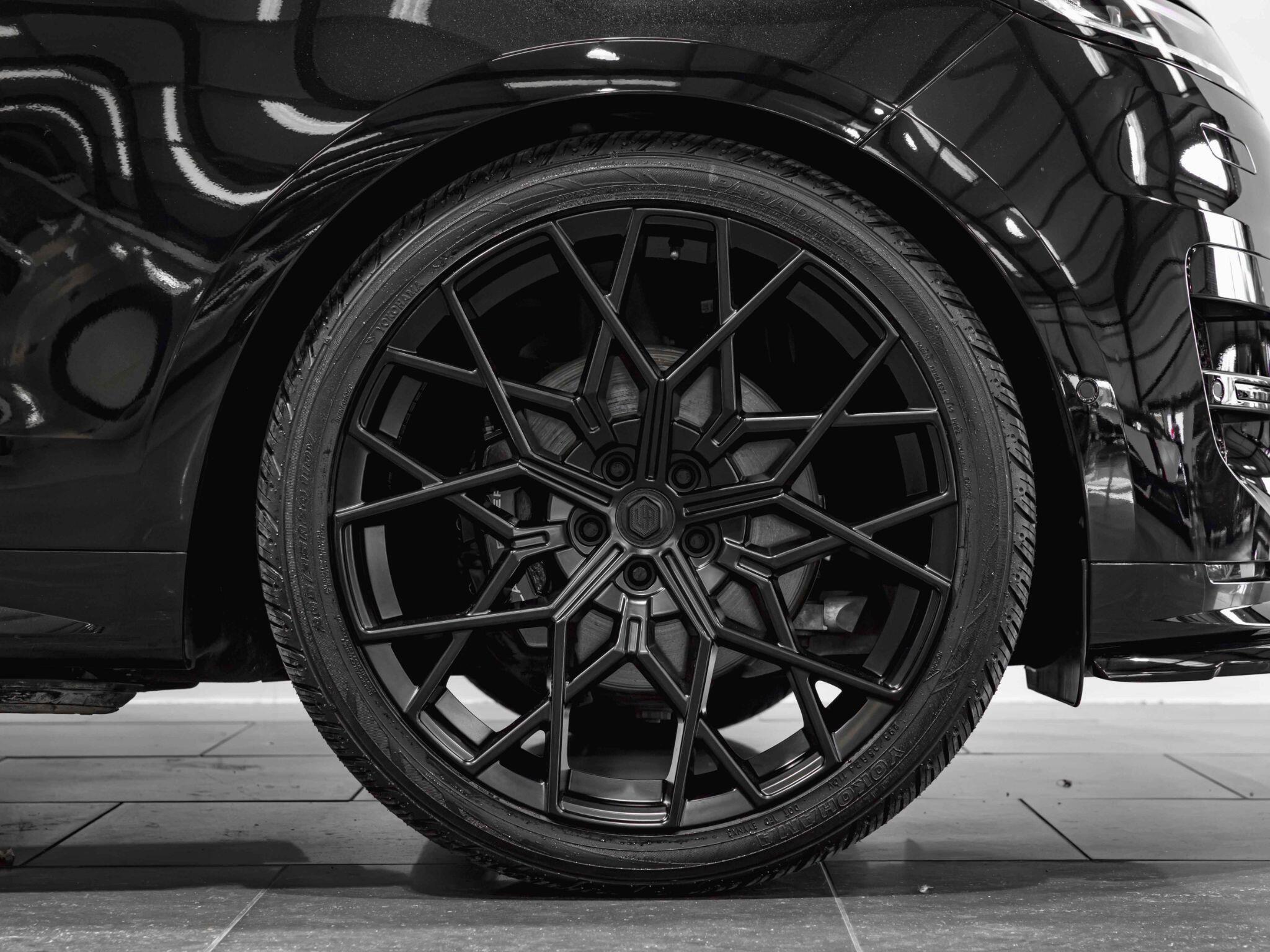 Land Rover Range Rover Sport view 7