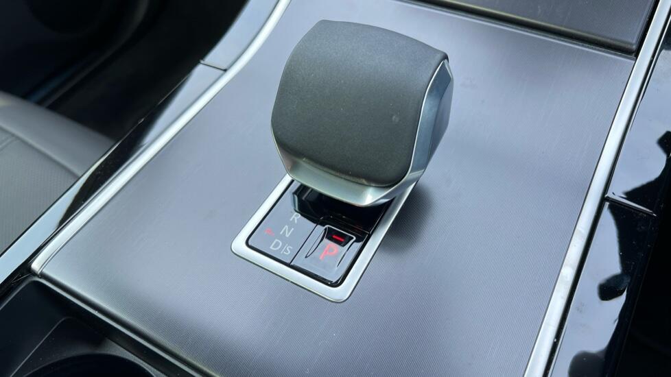 Land Rover Range Rover Evoque view 13