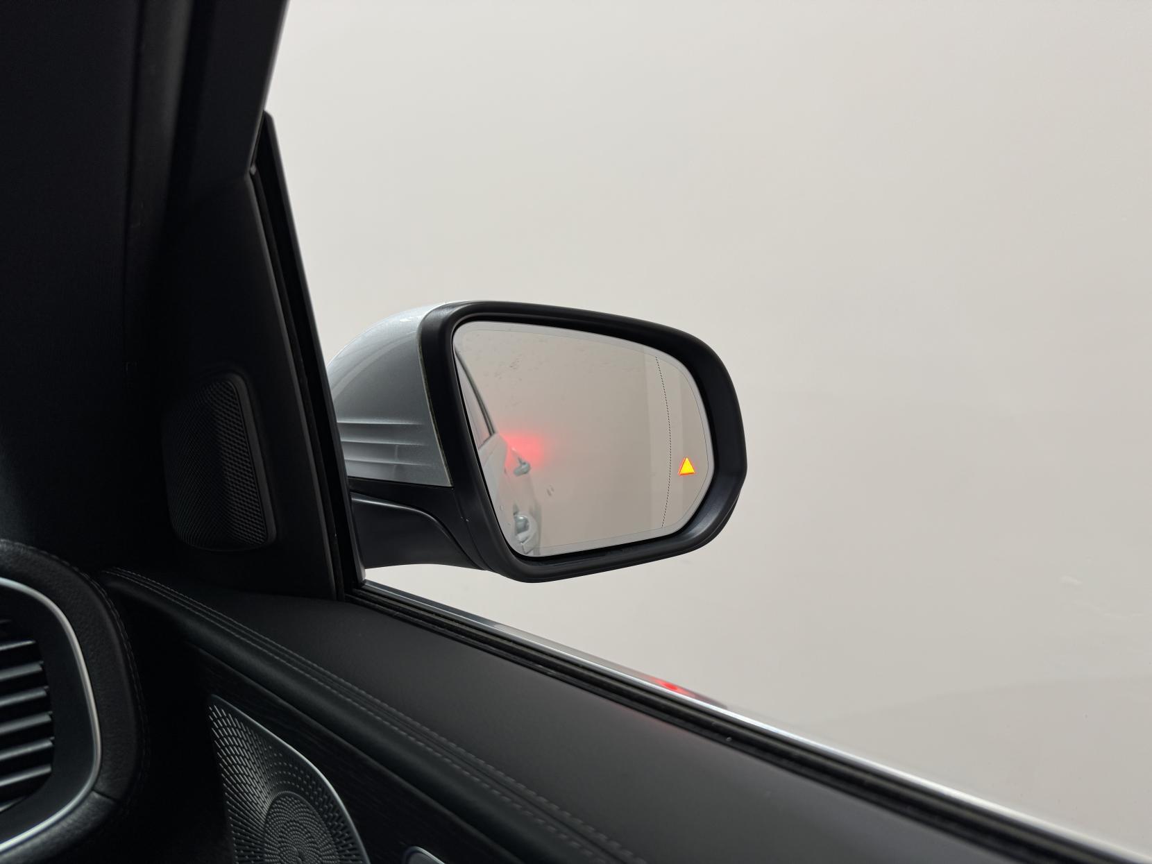 Mercedes-Benz Gle view 59