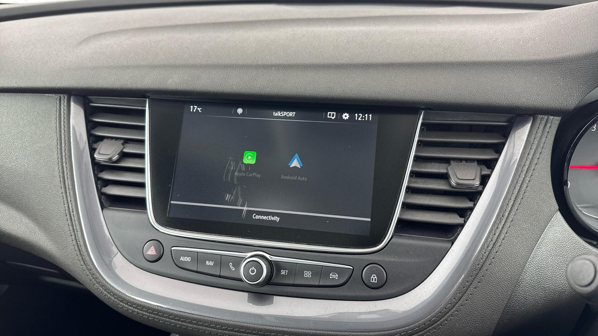 Vauxhall Grandland X view 41