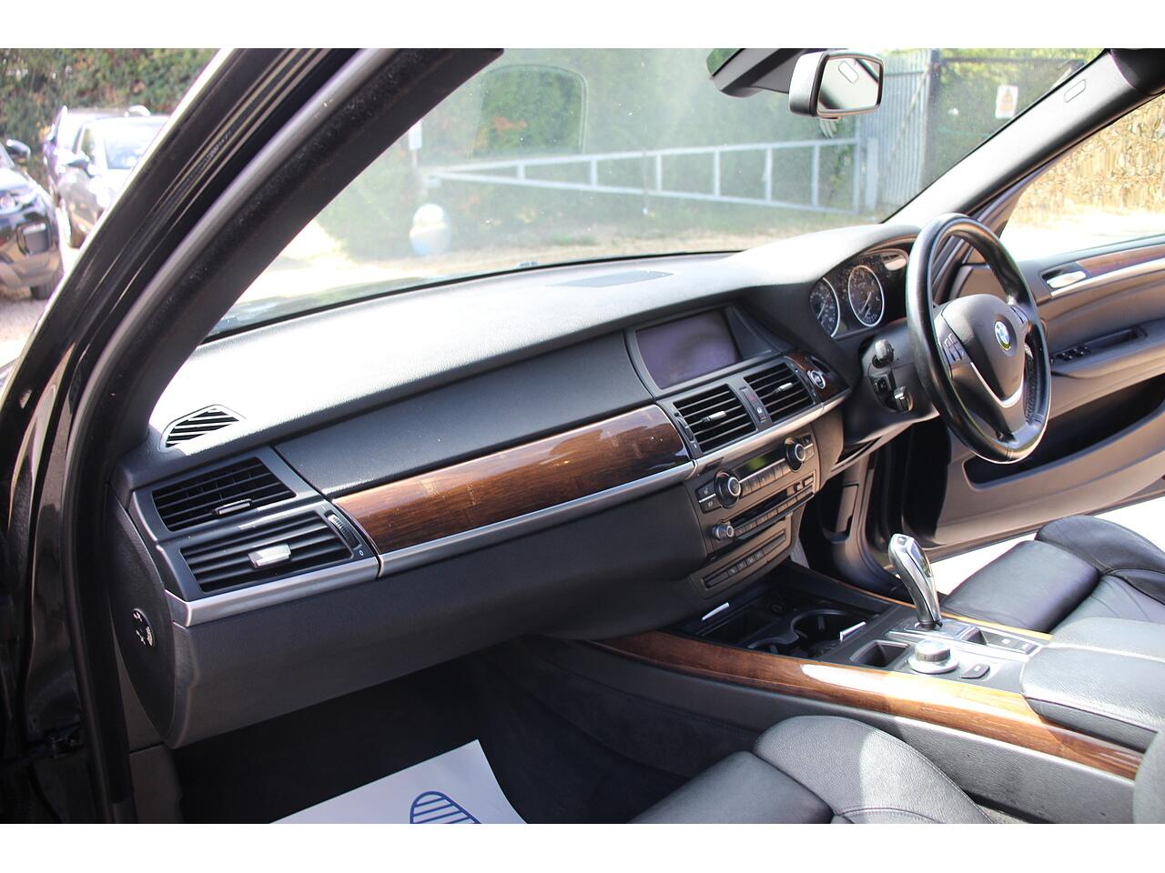 BMW X5 X5 view 9