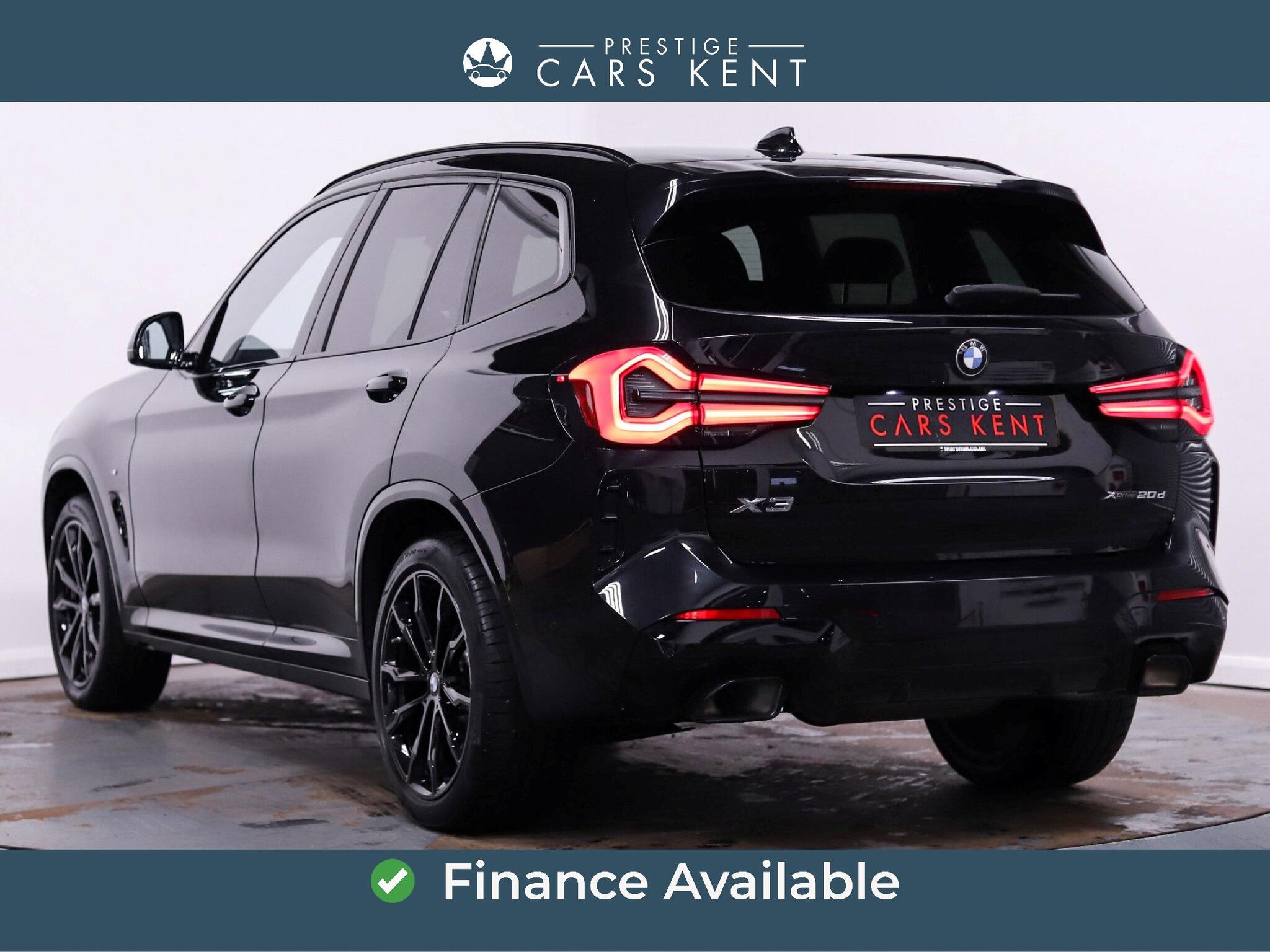 BMW X3 view 3