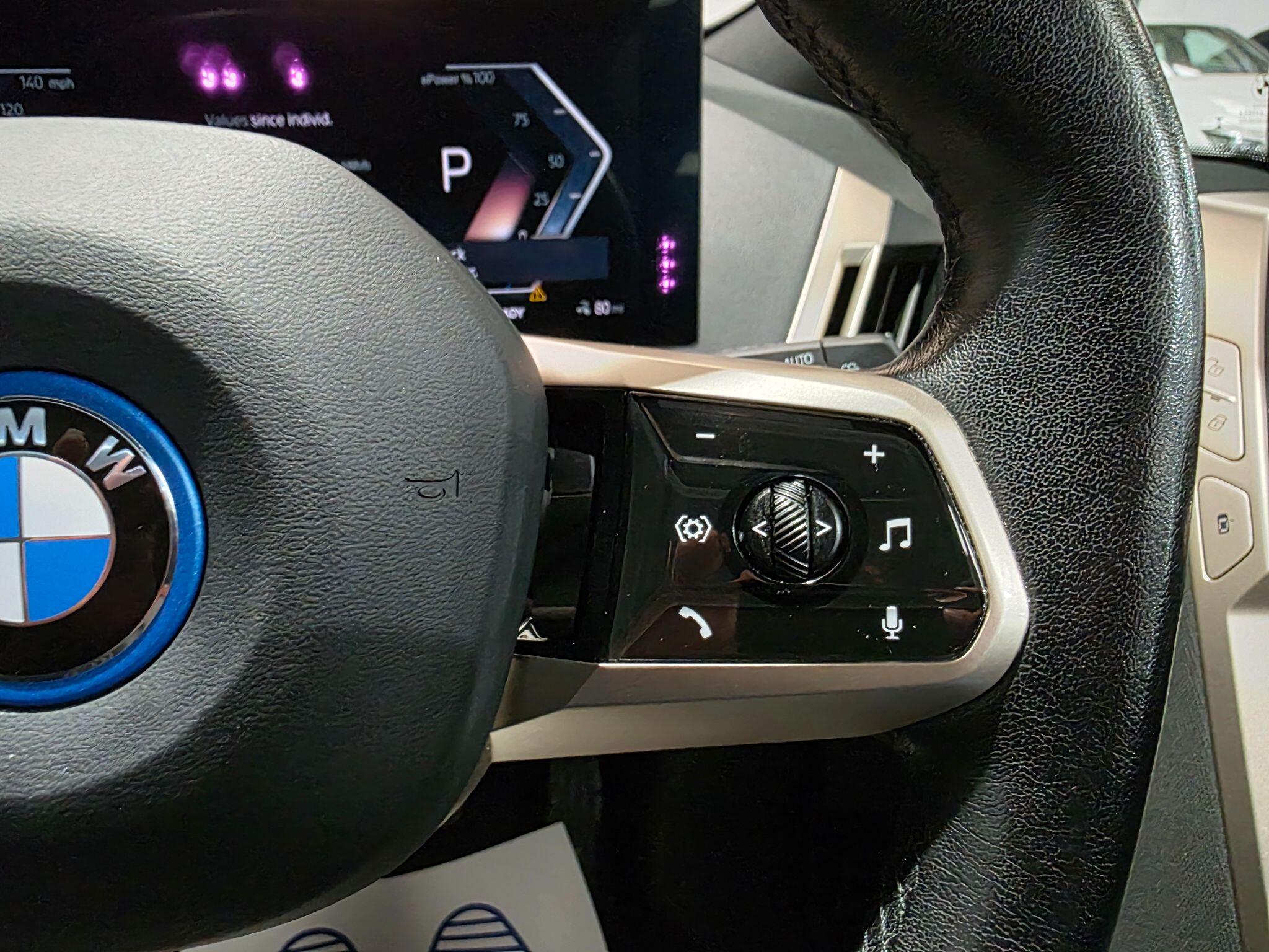 BMW Ix view 22