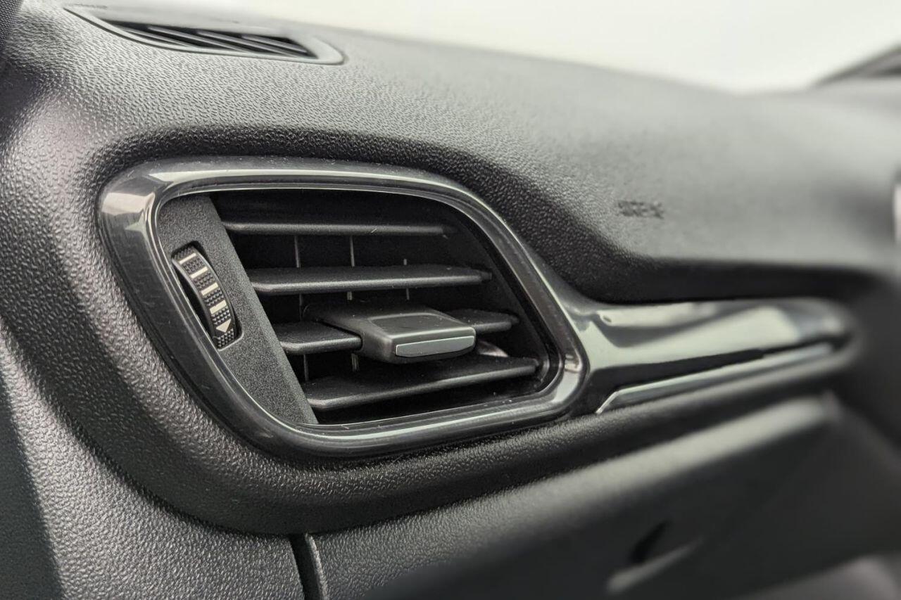 Ford Fiesta view 20