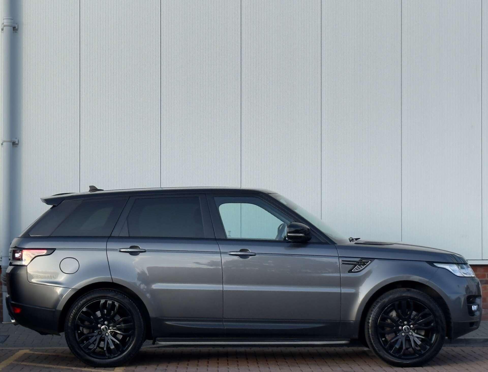 Land Rover Range Rover Sport view 7
