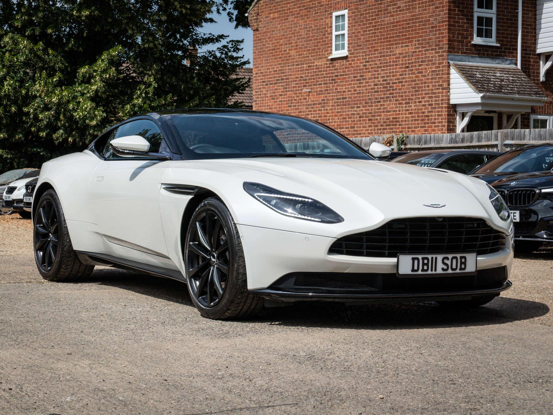 Aston Martin DB11 view 6