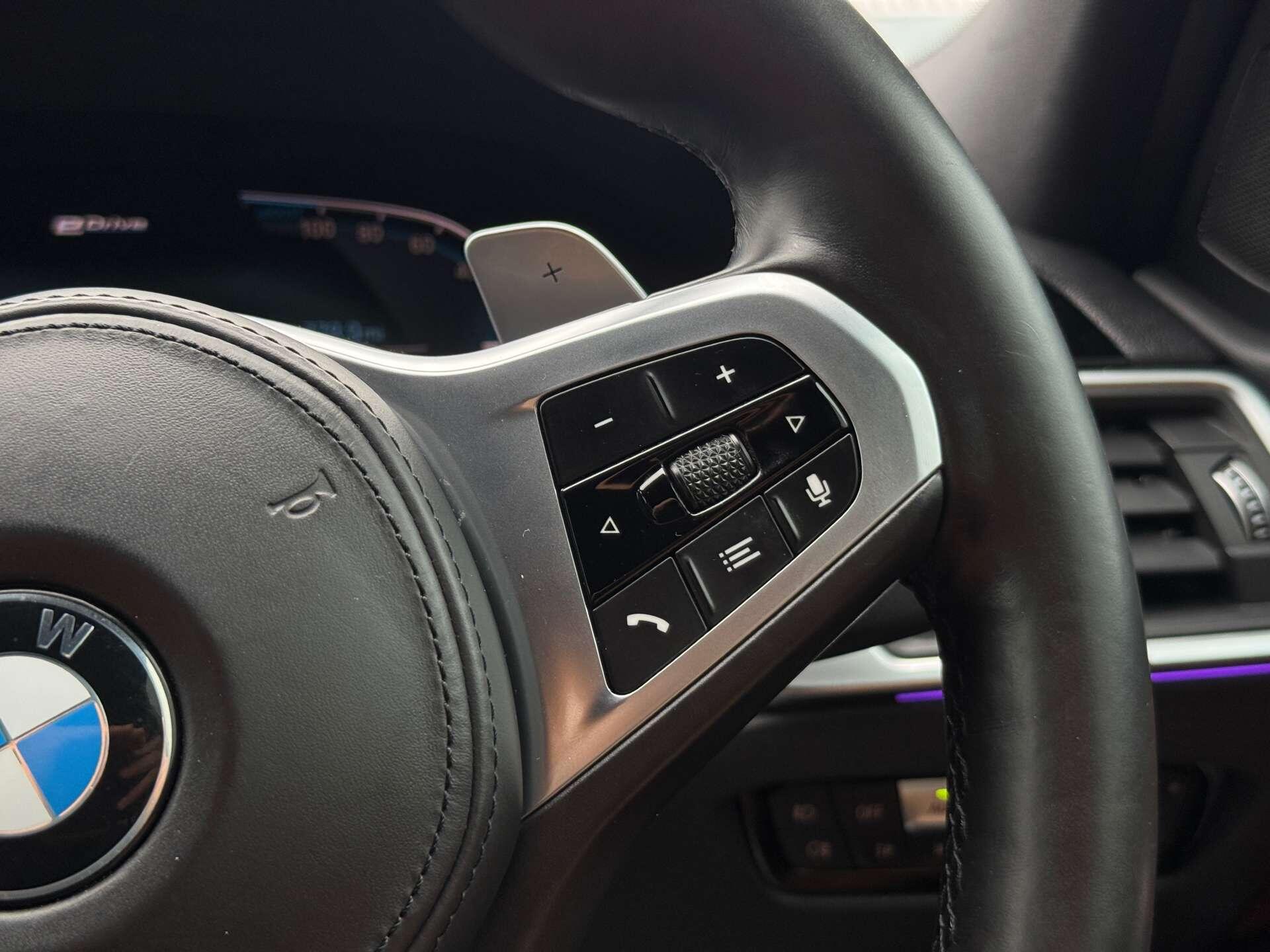 BMW 3 Series view 49
