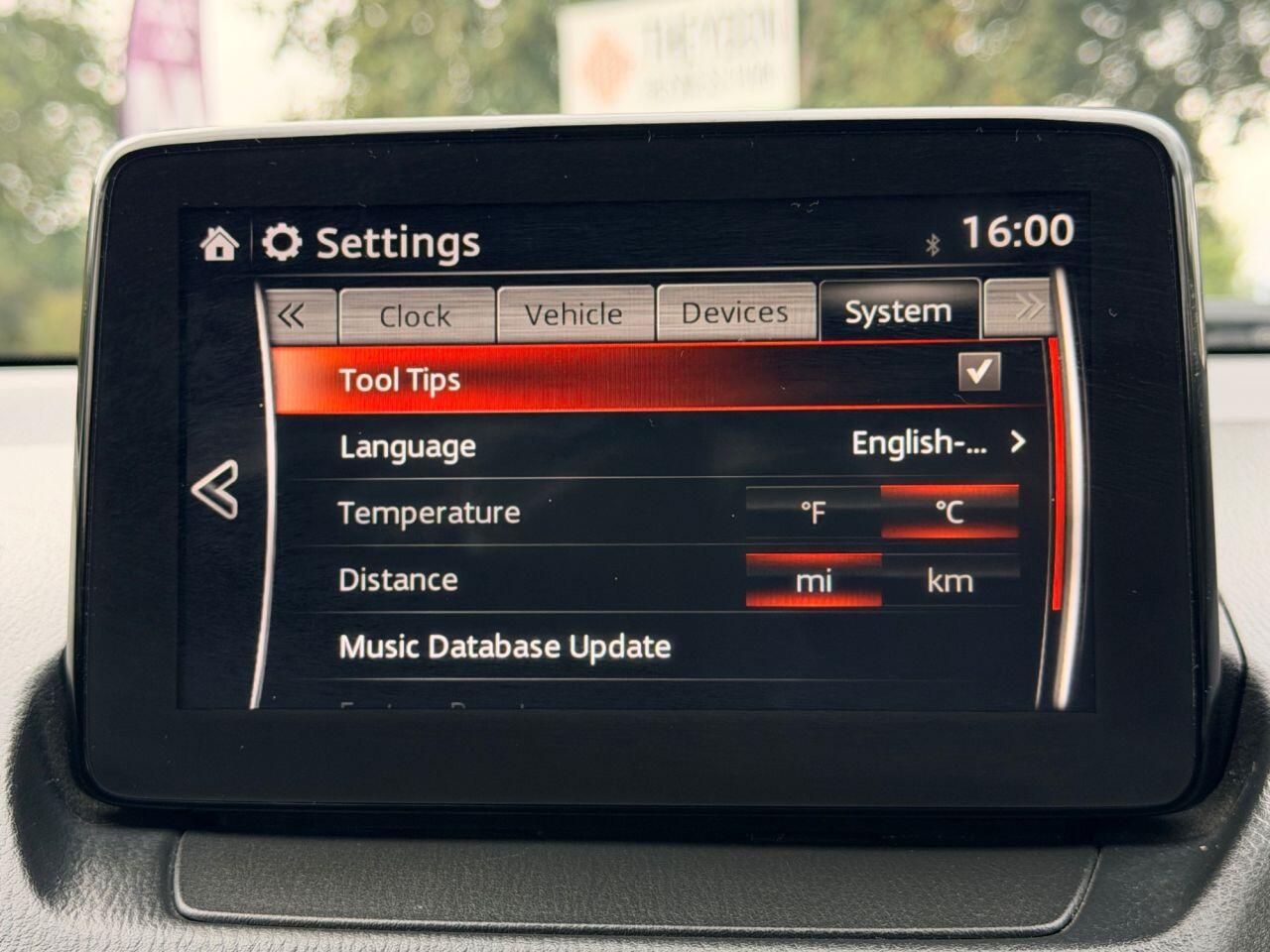 Mazda CX-3 view 56