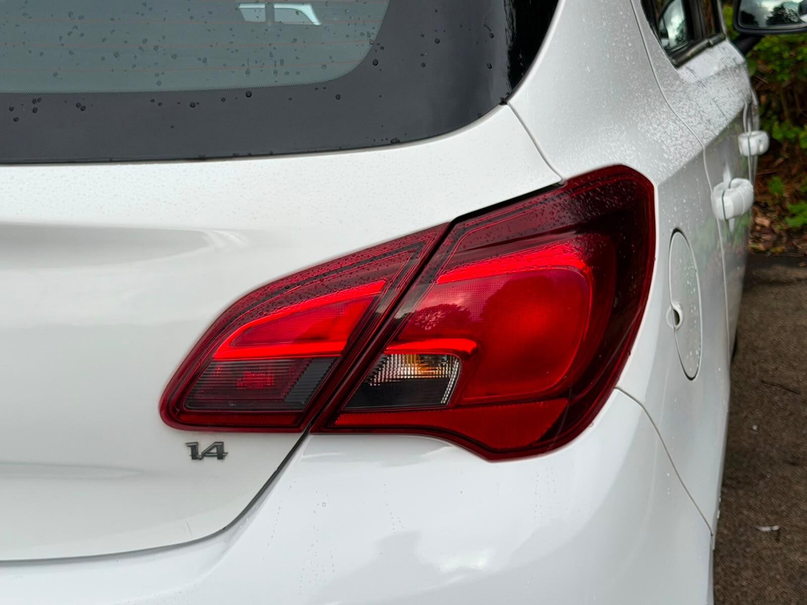 Vauxhall Corsa view 32