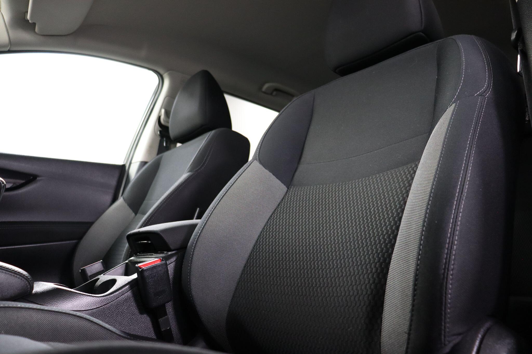 Nissan Qashqai view 35