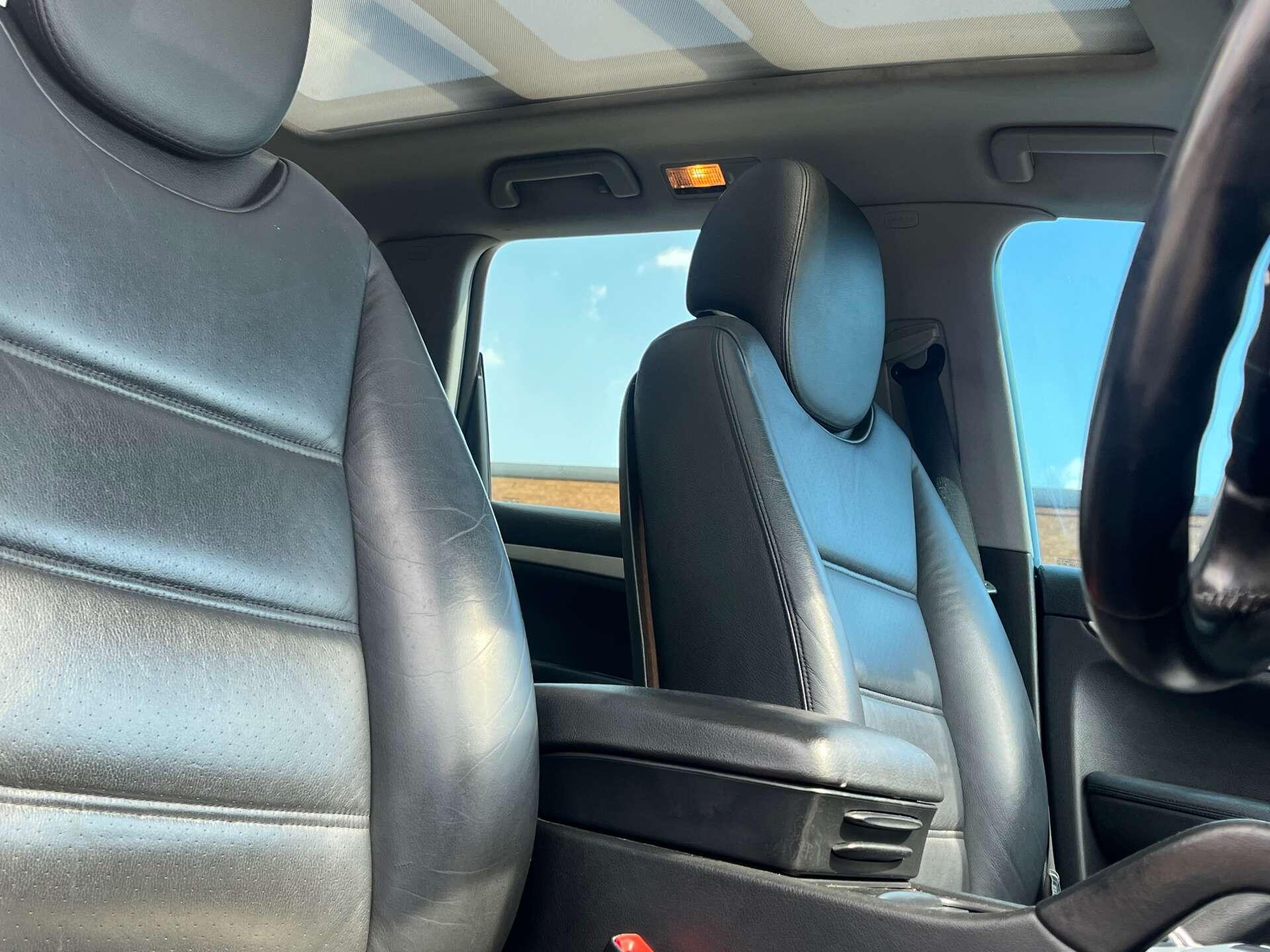 Porsche Cayenne view 19