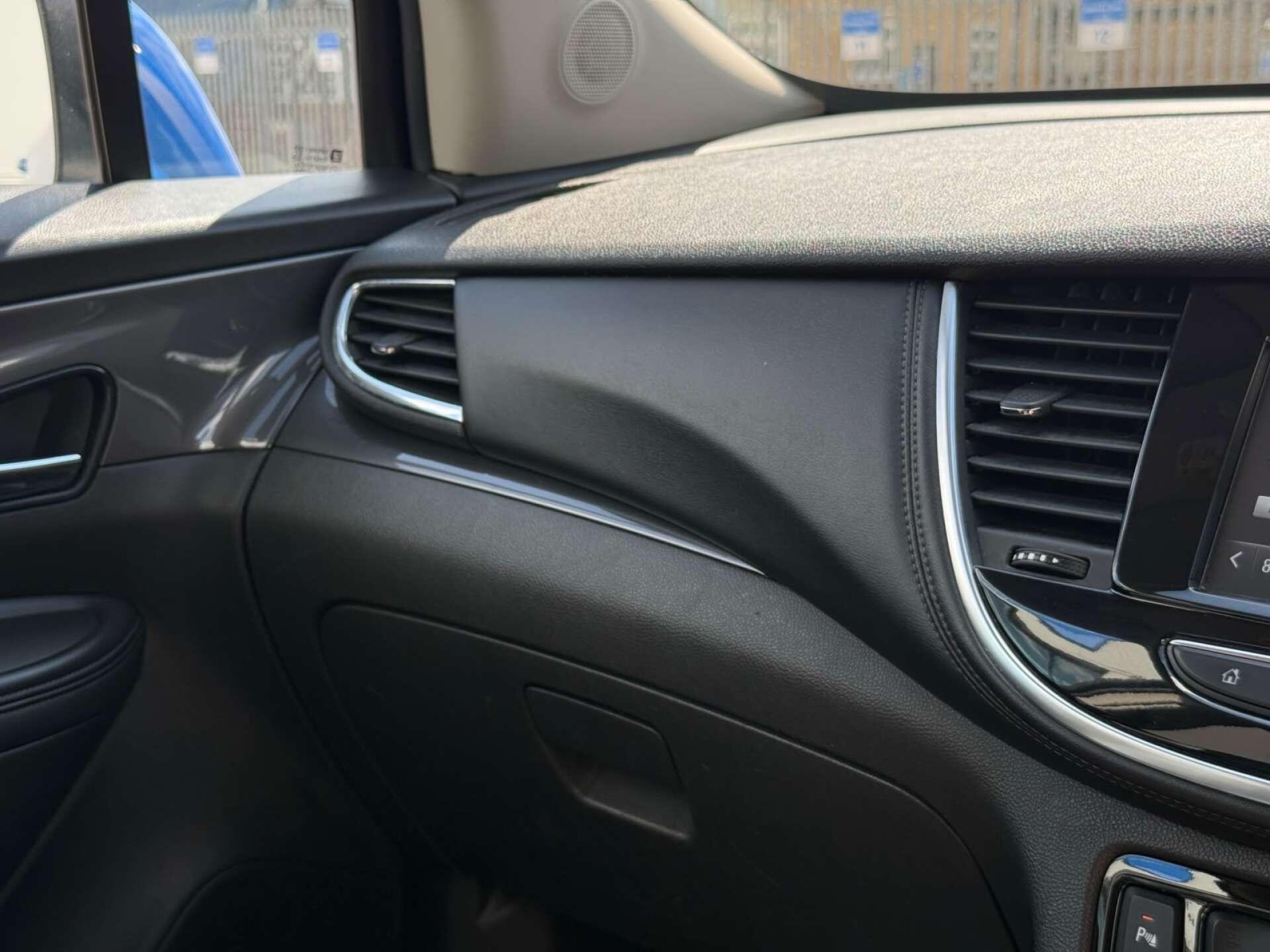 Vauxhall Mokka X view 61