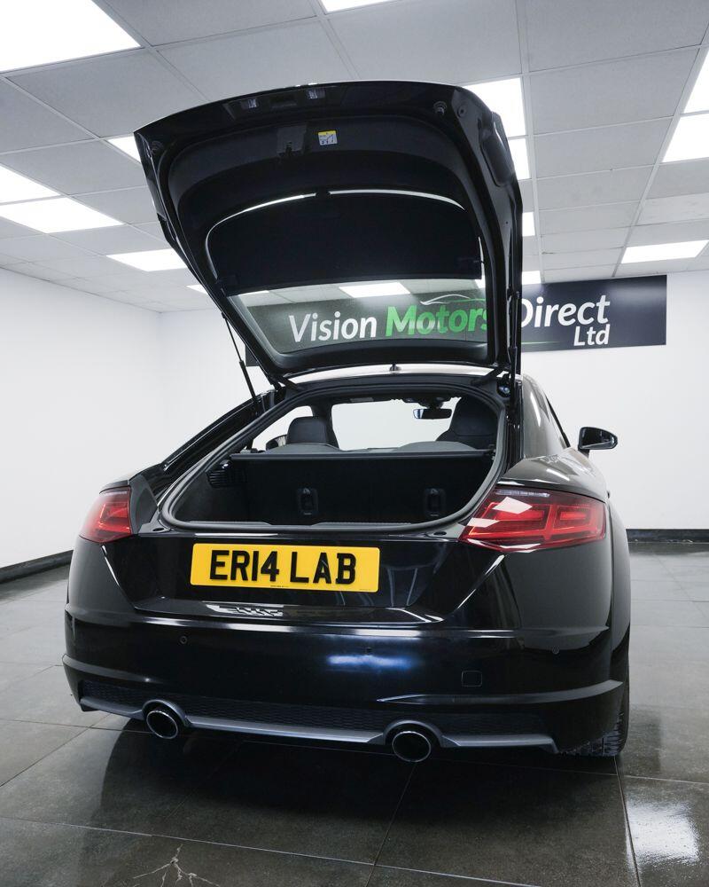 Audi TT view 7