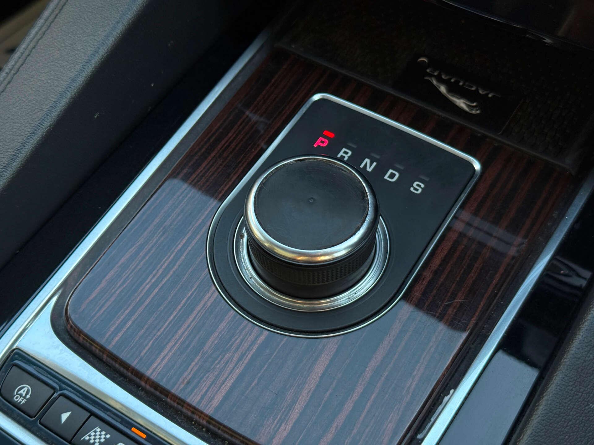 Jaguar F-Pace view 58