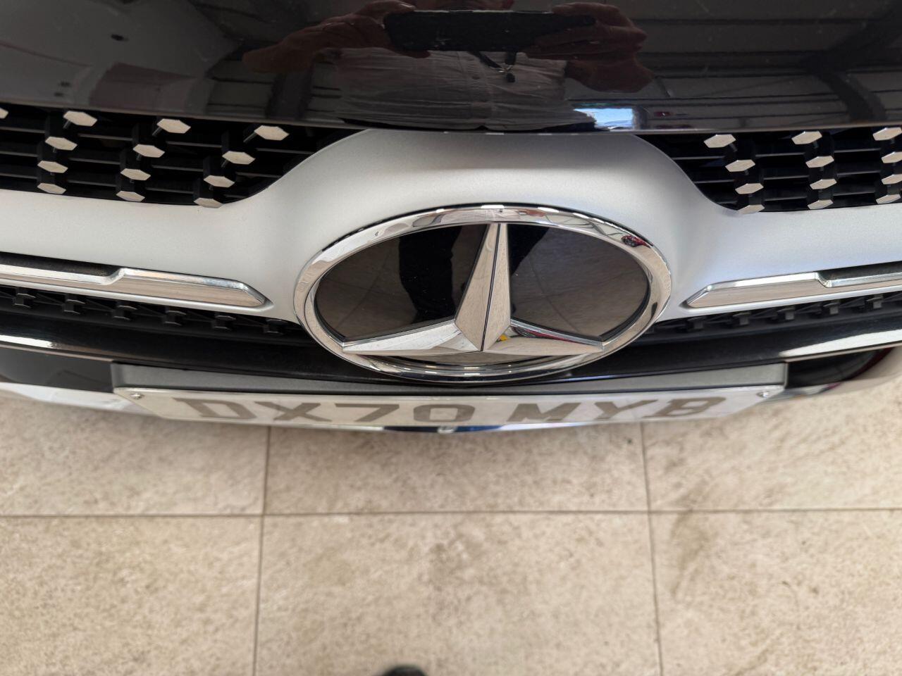 Mercedes-Benz GLC view 39