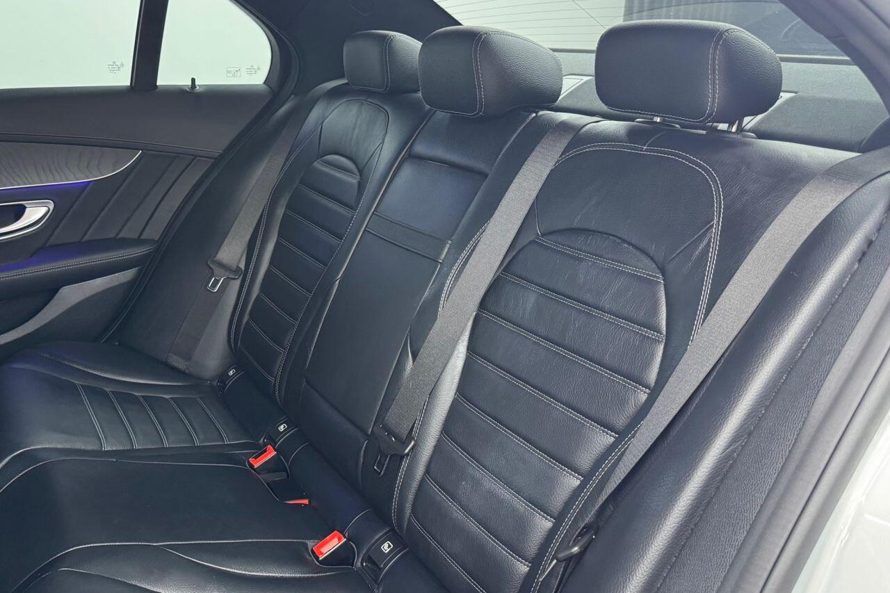 Mercedes-Benz C-Class view 50