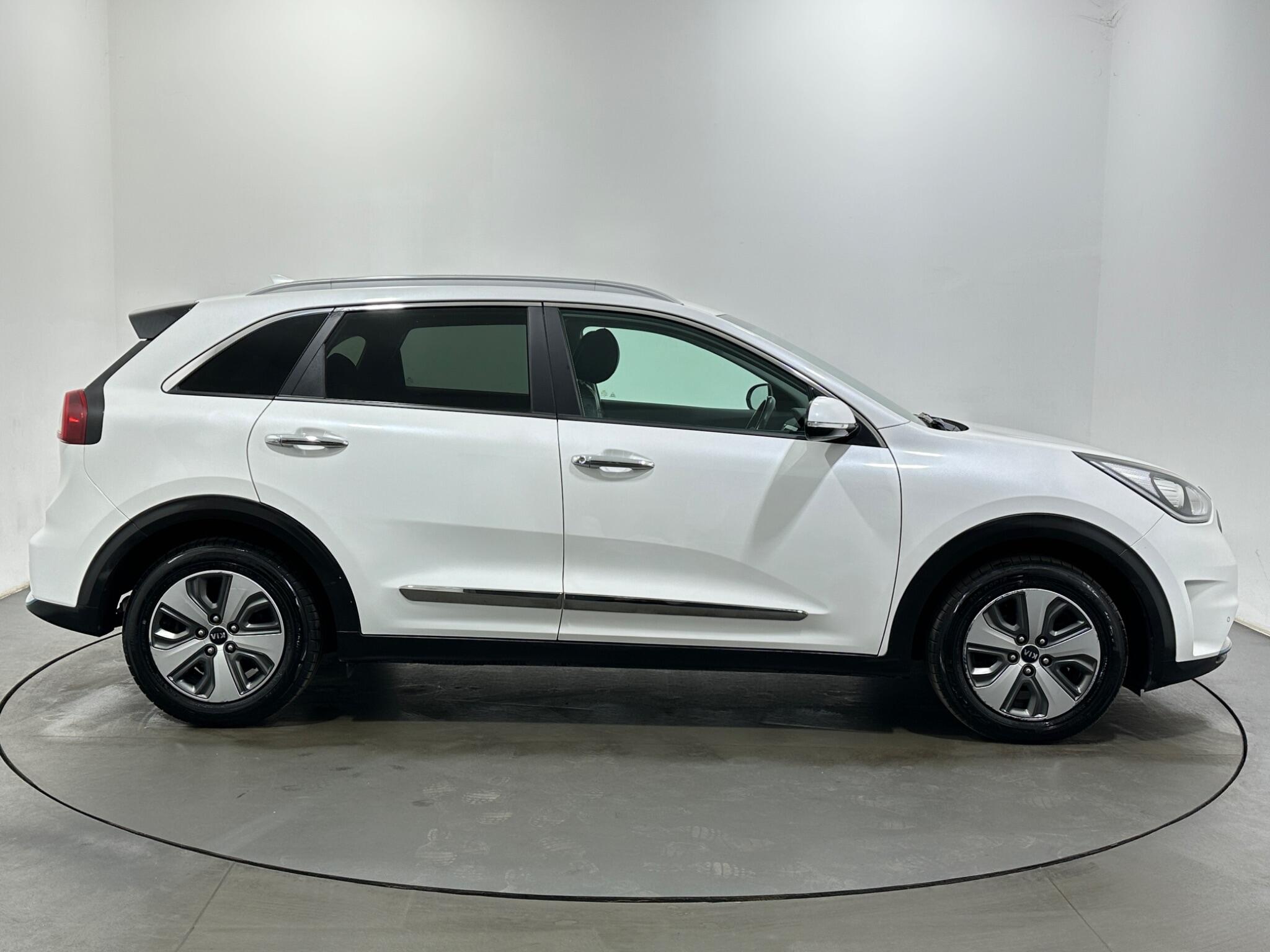 Kia Niro view 9